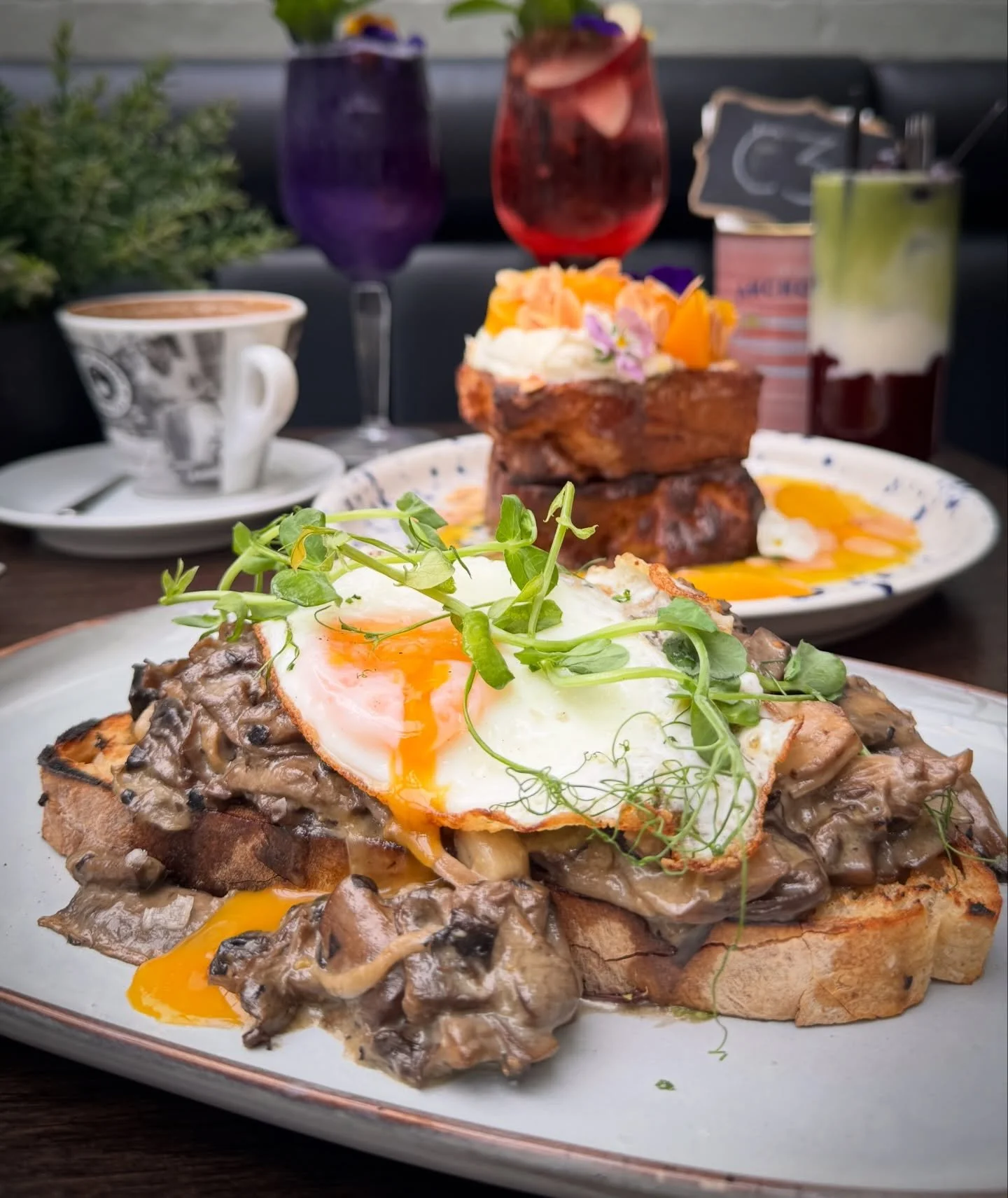 It&rsquo;s the start of the Mothers Day specials over in Merchant city 👀⤵️

Fungi Misti Crostini 🍳🧄
Mixed exotic mushrooms cooked with roasted garlic, cream &amp; black truffle oil, served on flamed sourdough, topped with a fried egg

.. ooooooft!