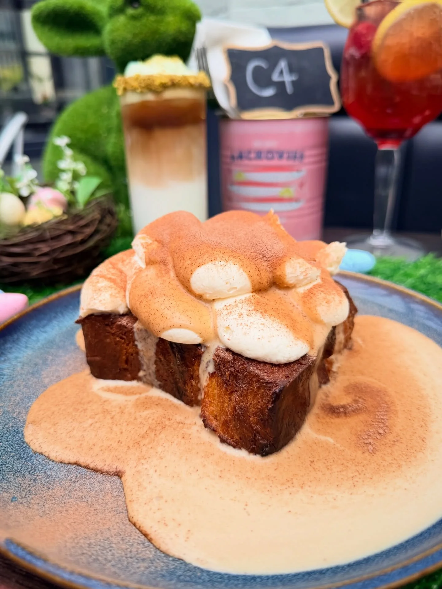 🐰🐣 HOPPIN TO MERCHANT CITY THIS EASTER WEEKEND?! 
.. we&rsquo;ve got the goods⬇️ 

Tiramisu french toast, tiramisu affogato, iced vanilla chocolate, iced pistachio Latte ANNNDDD.. a lil sparkling strawberry limoncello spritz! 🍋✨

Officially landin