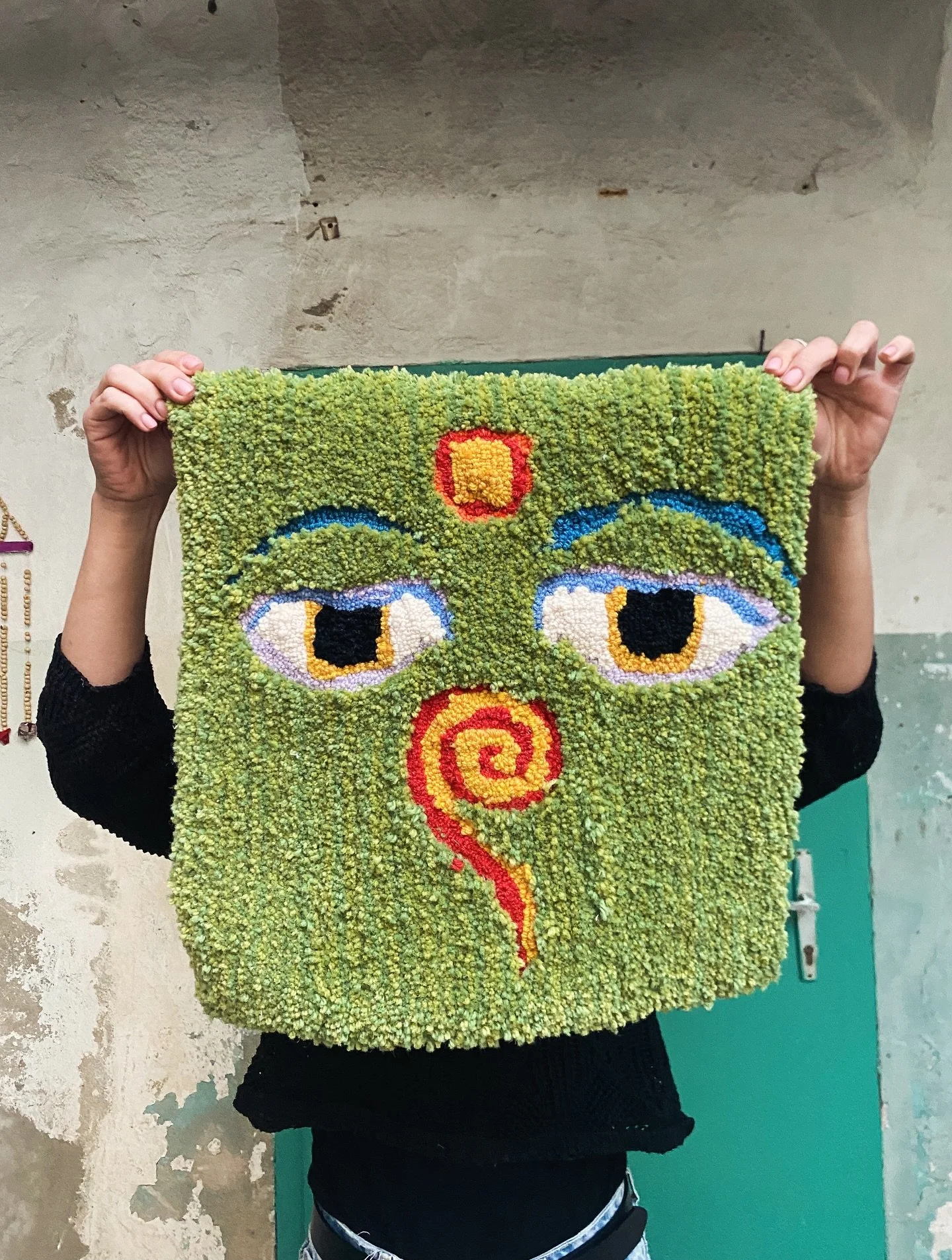 izdelki iz zadnjih delavnic...
a niso krasni noooo 😍

sedim na letali&scaron;ču, grizljam in ližem pistacijev sladoled in se poslavljam od tega poglavja - let's call it: epilog zgodbe carpet diem 💫

ker že kličejo za vkrcanje, bom kratka in jedrnat