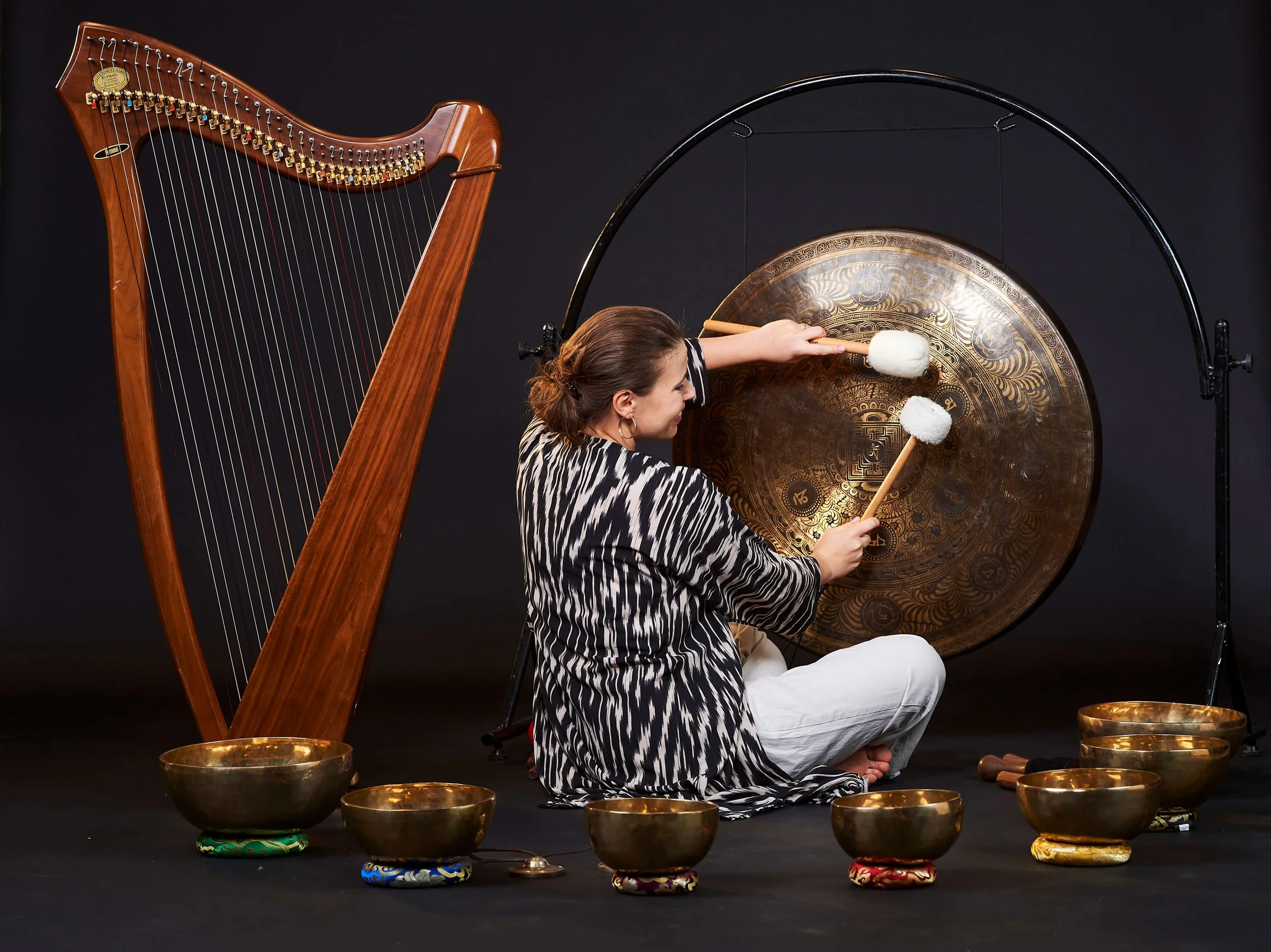 How Does a Sound Bath Work? The Ultimate Guide to Sound Baths — Sound ...
