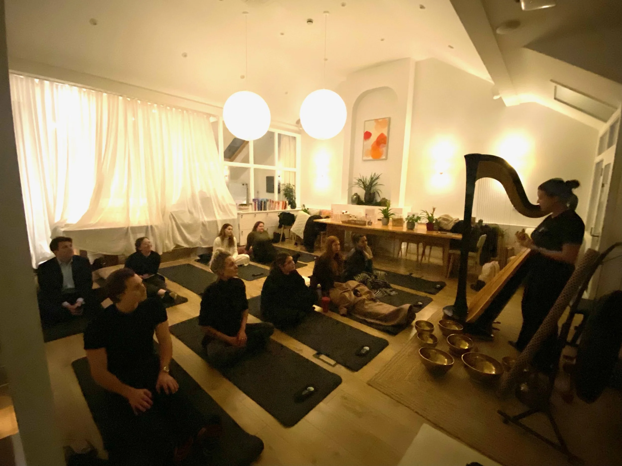 sound bath for team building