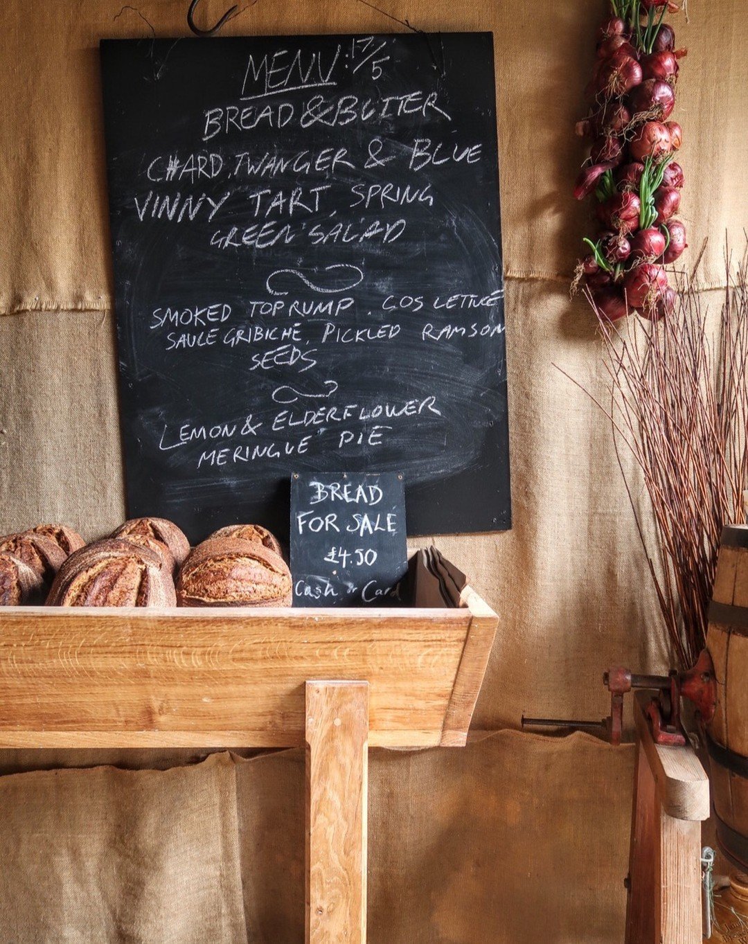 Feasty Friday!

Menu is set and the barn is ready just got to cook a feast for 40!

Can't wait to see you all. 

🍽👨&zwj;🍳