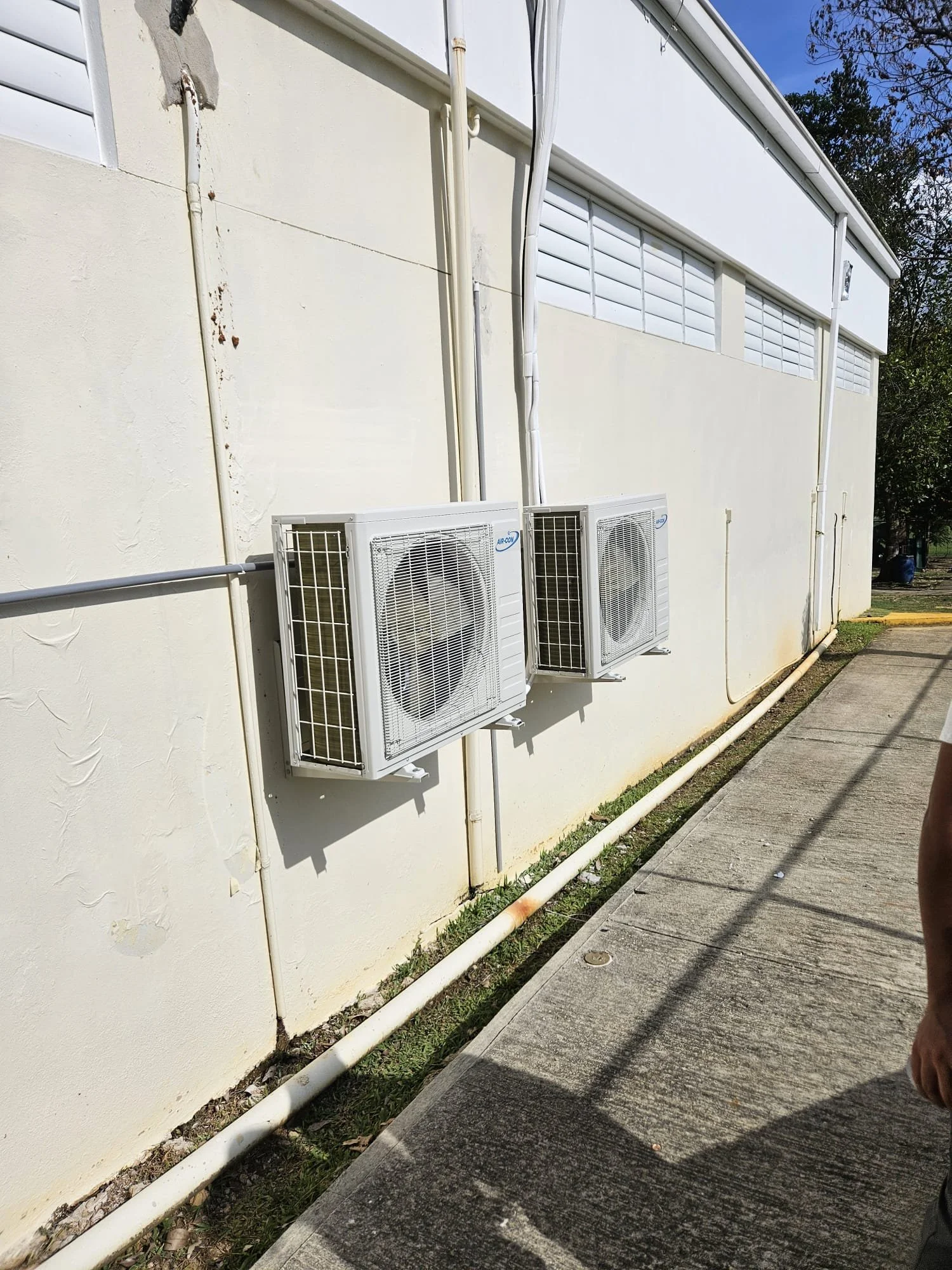 Hogar Santa Teresita - AC Units7.jpg