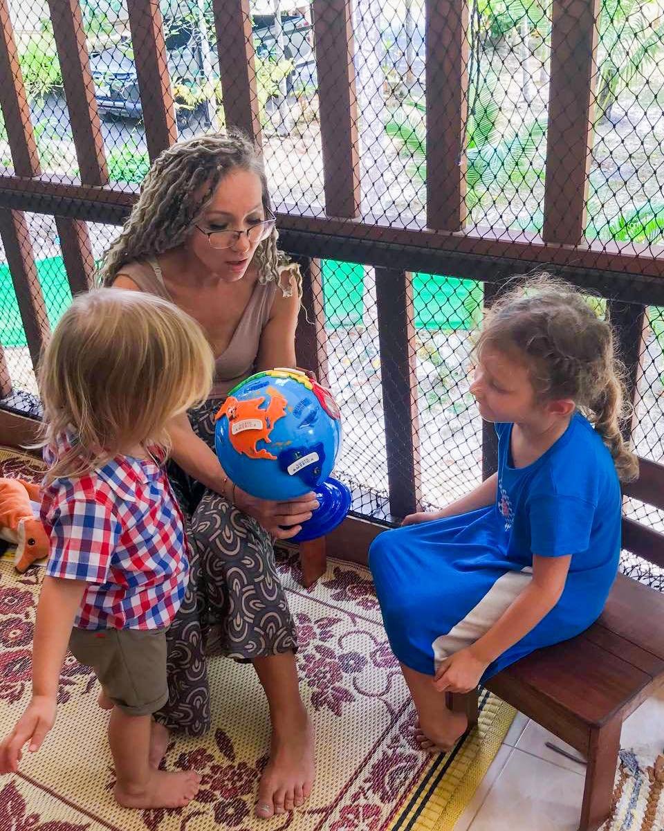 Our world 🌍 

During our circle time, let's get to know a little bit more about each of the continents and become more familiar with them.

#kohphanganparents #circleofsunkindergarten #circleofsunphangan #kohphangankids #kohphanganisland #kohphangan
