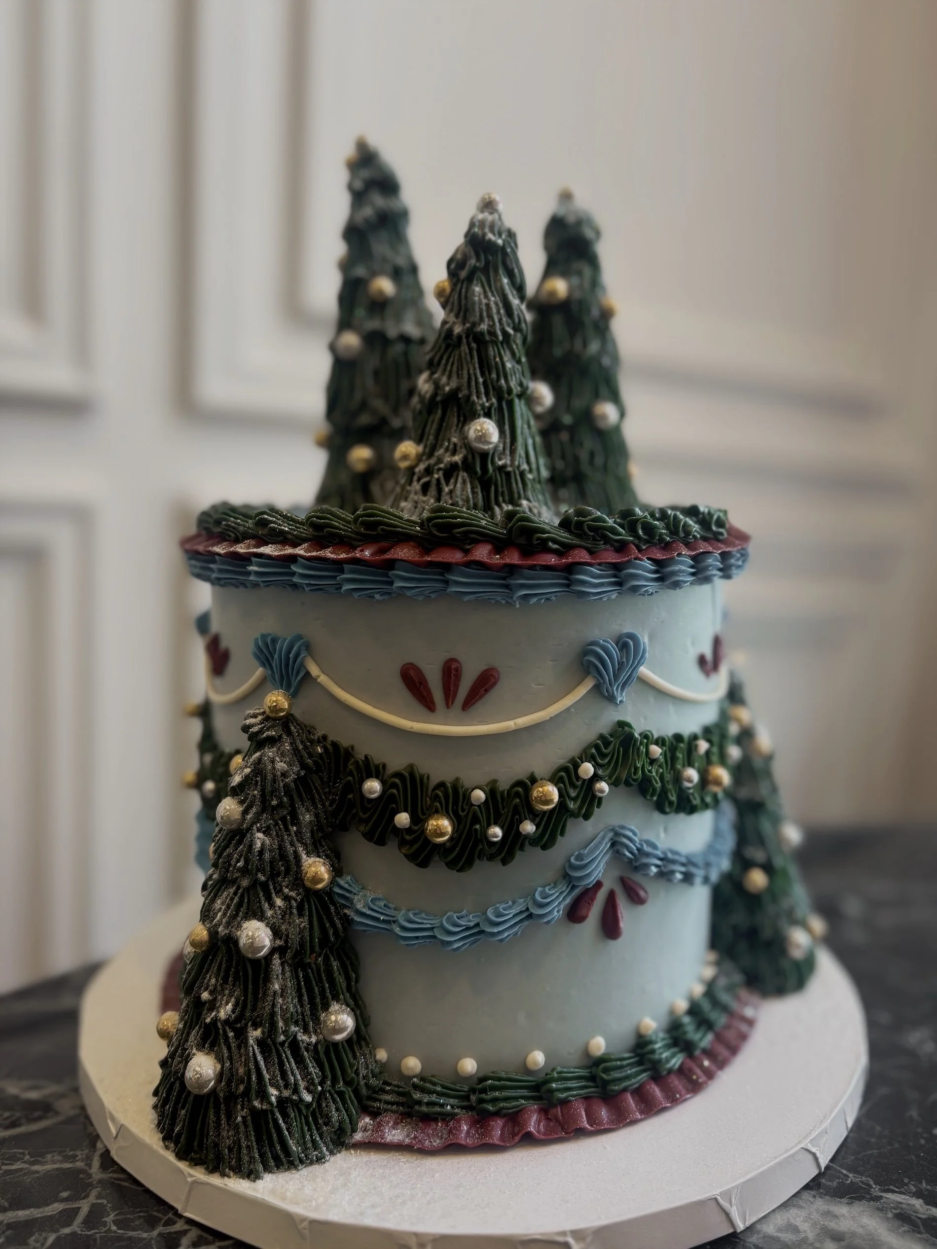 Holiday Cake ECBG.JPG