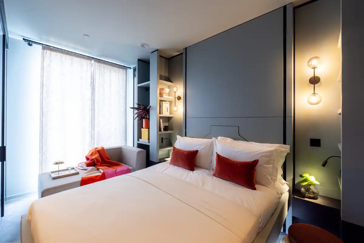 bedroom 2 .jpg