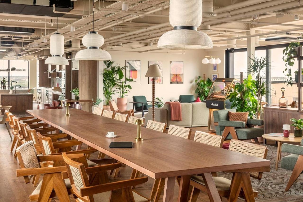 co working.jpg