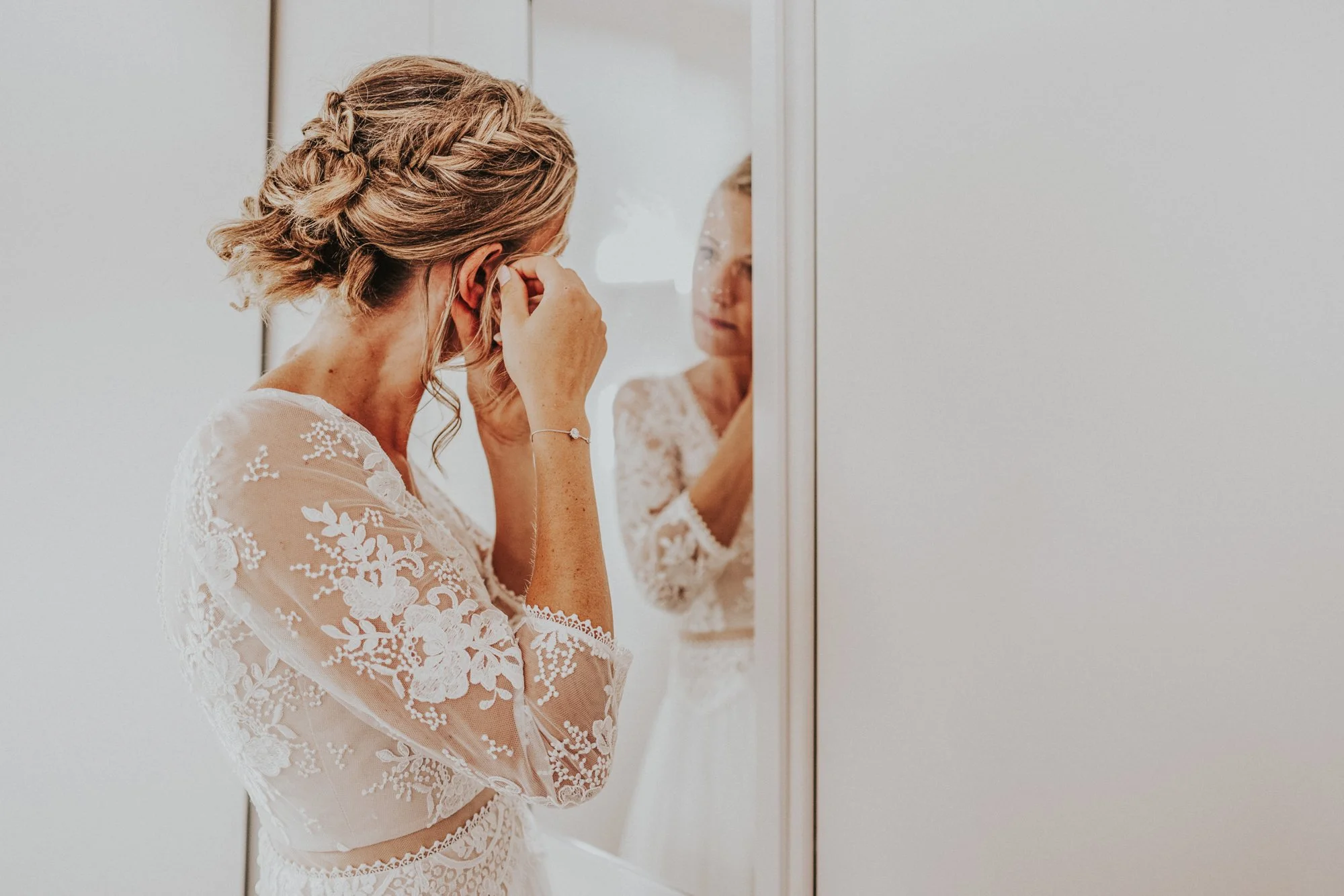 031_Ankleiden der Braut-3.jpg