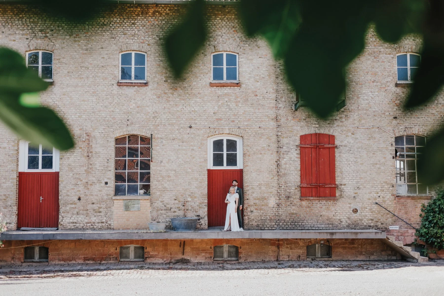 Brautpaarshooting, Hochzeitsfotografie in der Naehe, Hofgut Heidenheim