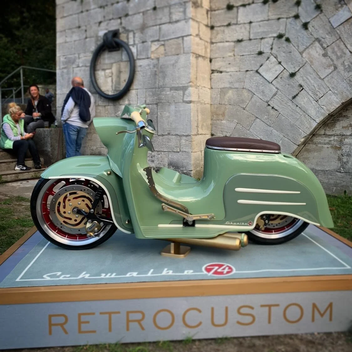 Auch solche schicken IFA Zweir&auml;der sind bei uns nat&uuml;rlich sehr willkommen. #trabantundvwbustreffen #schwalbe #ifa #retrocustom #autotreffen #teilenteilenteilen #dabeiseinistalles #autokultur