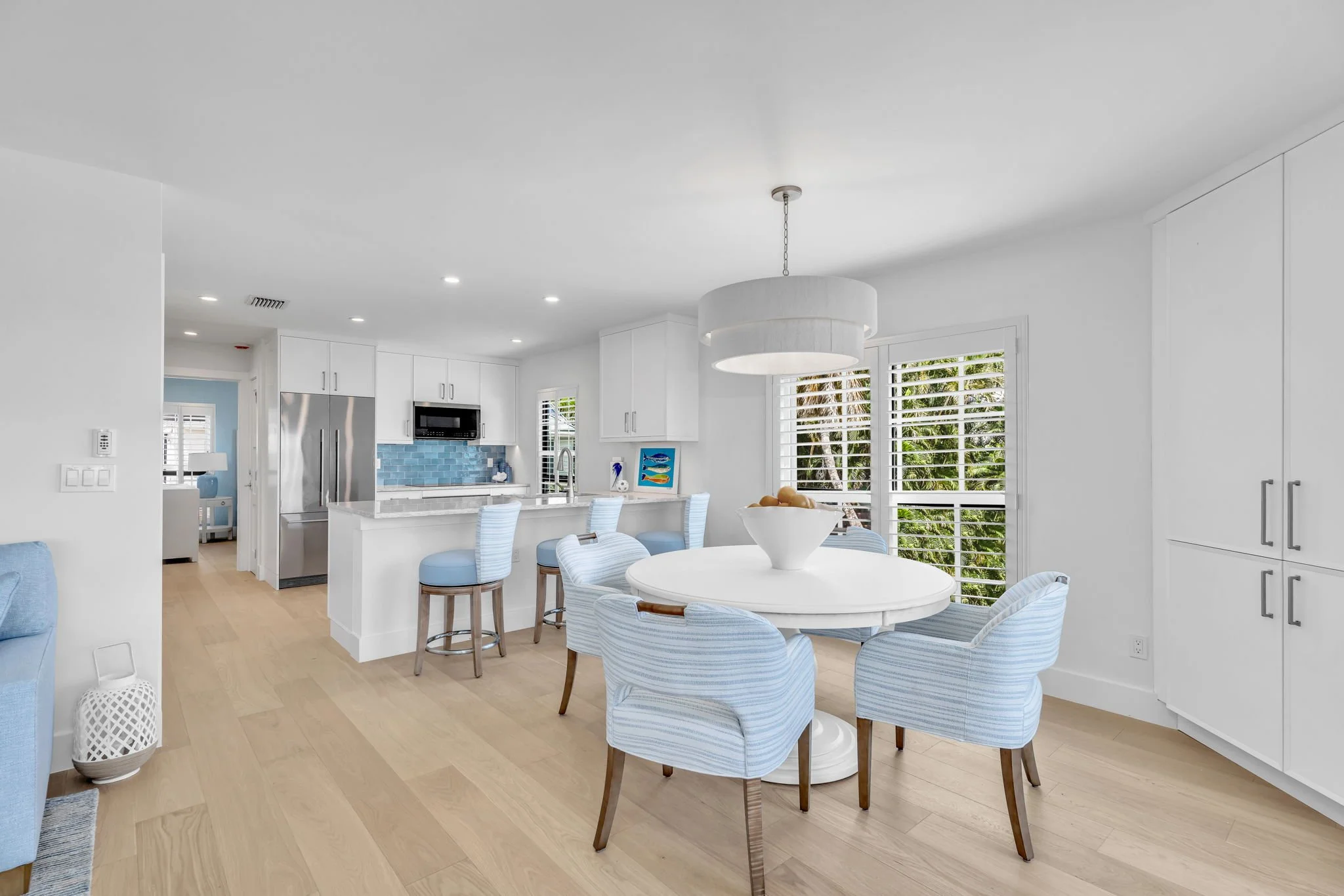 18-web-or-mls-15411 Captiva Dr-18.jpg