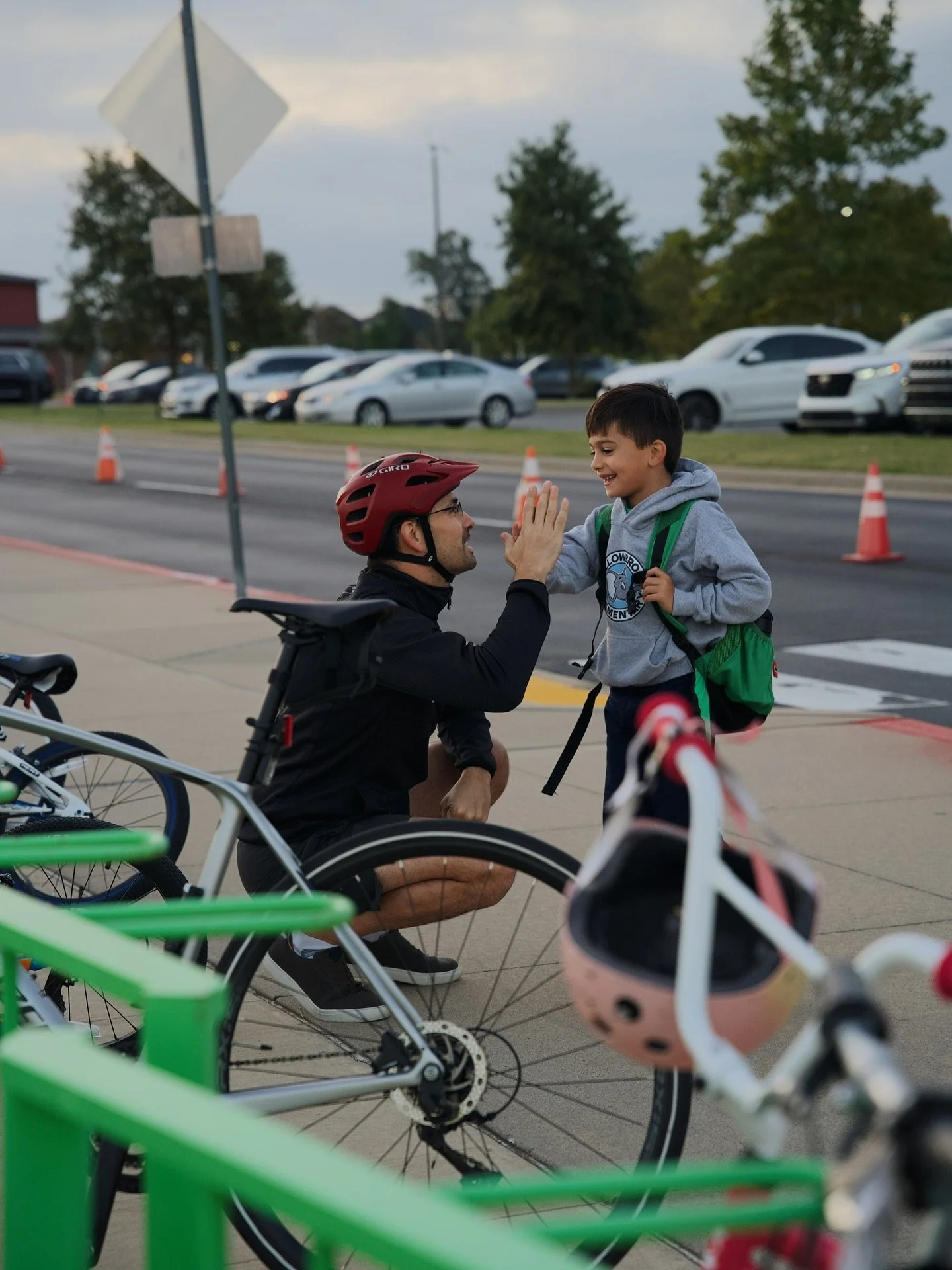 🚲 What a week! Bike to School Week showed just how powerful two wheels can be.
 From energized mornings to stronger community connections, families, students, and neighbors came together to make the trip to school healthier, happier, and more fun. E