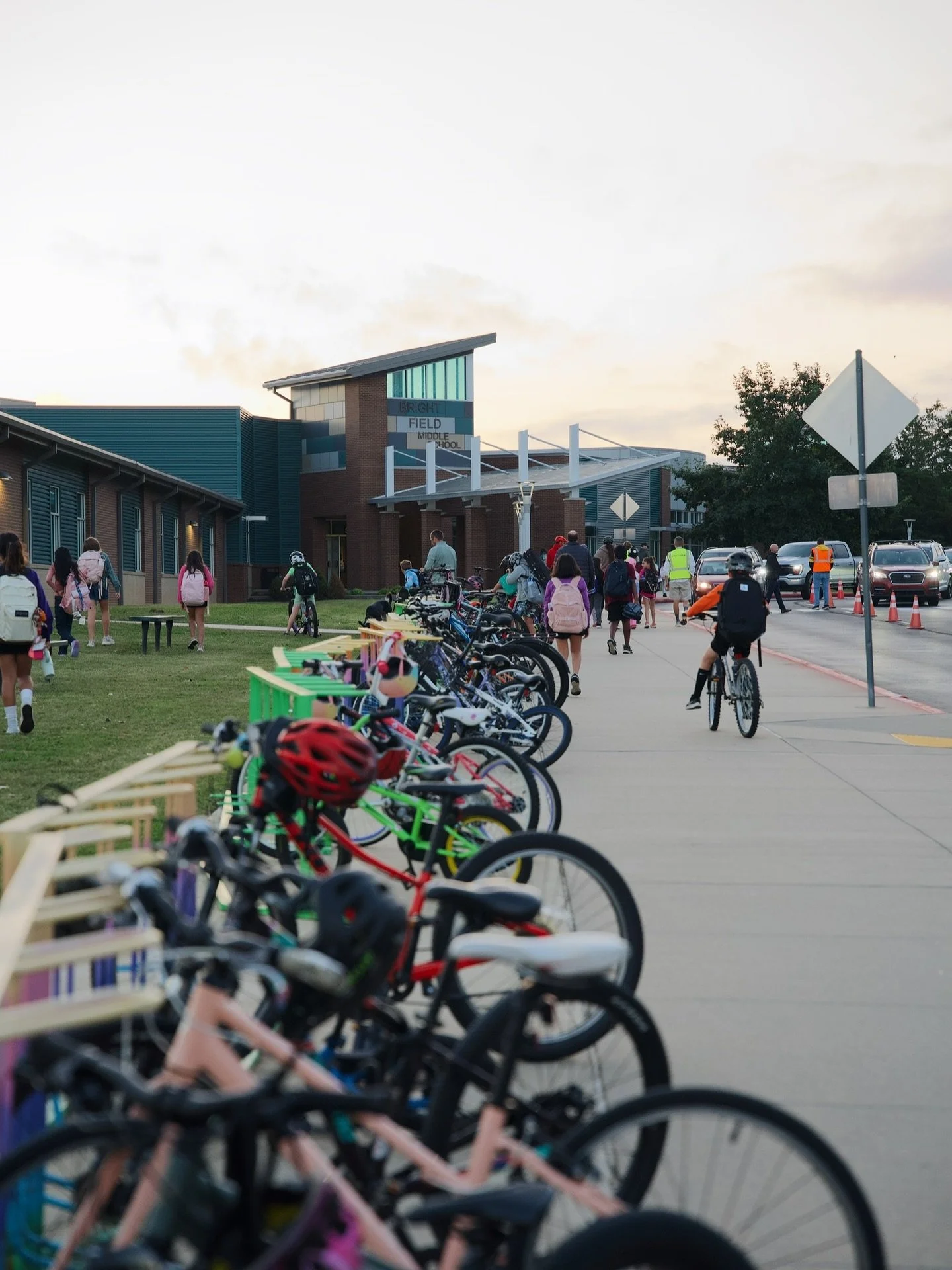 🚲 Another Bike to School Week for the books!

From early morning meetups to the final ride of the week, our community showed up- proving that biking to school isn&rsquo;t just about getting there, it&rsquo;s about connection, confidence, and fun alo
