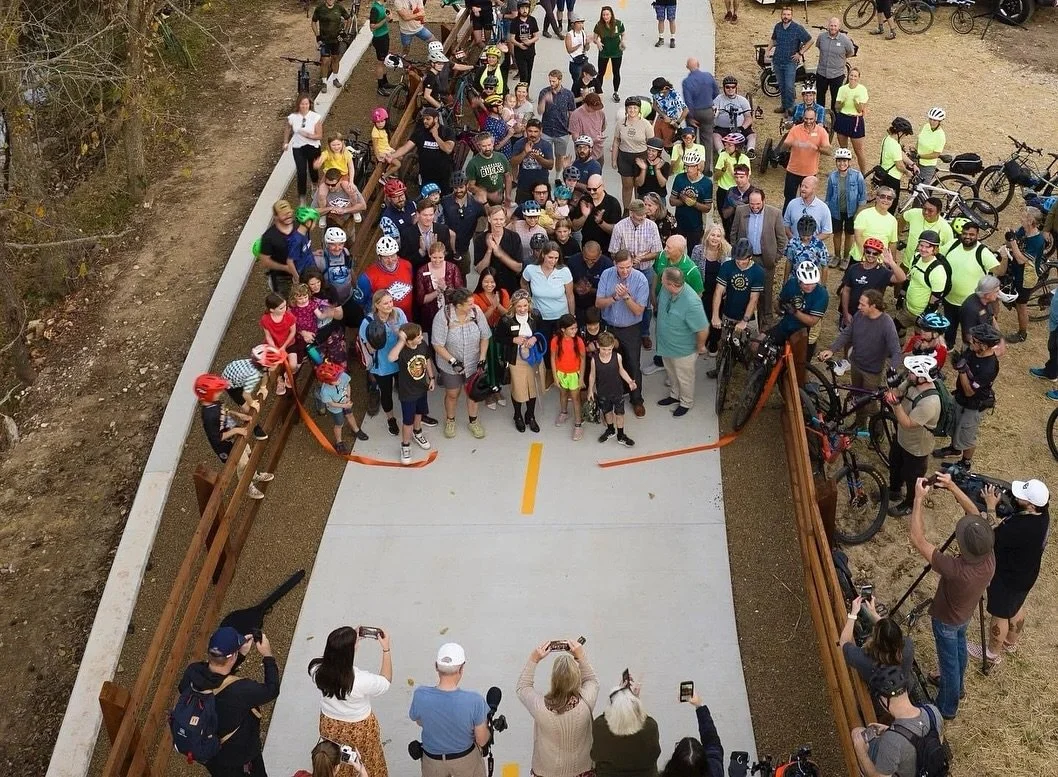 We&rsquo;ve built 30 miles of connected trails and streets and it&rsquo;s time to celebrate together! 🎉

Join us TOMORROW Thursday, Nov. 6, from 4:30 to 6:30 PM at 215 NW A Street for the &ldquo;30 in 3&rdquo; Year-End Celebration! 🚴&zwj;♂️🚶&zwj;♀
