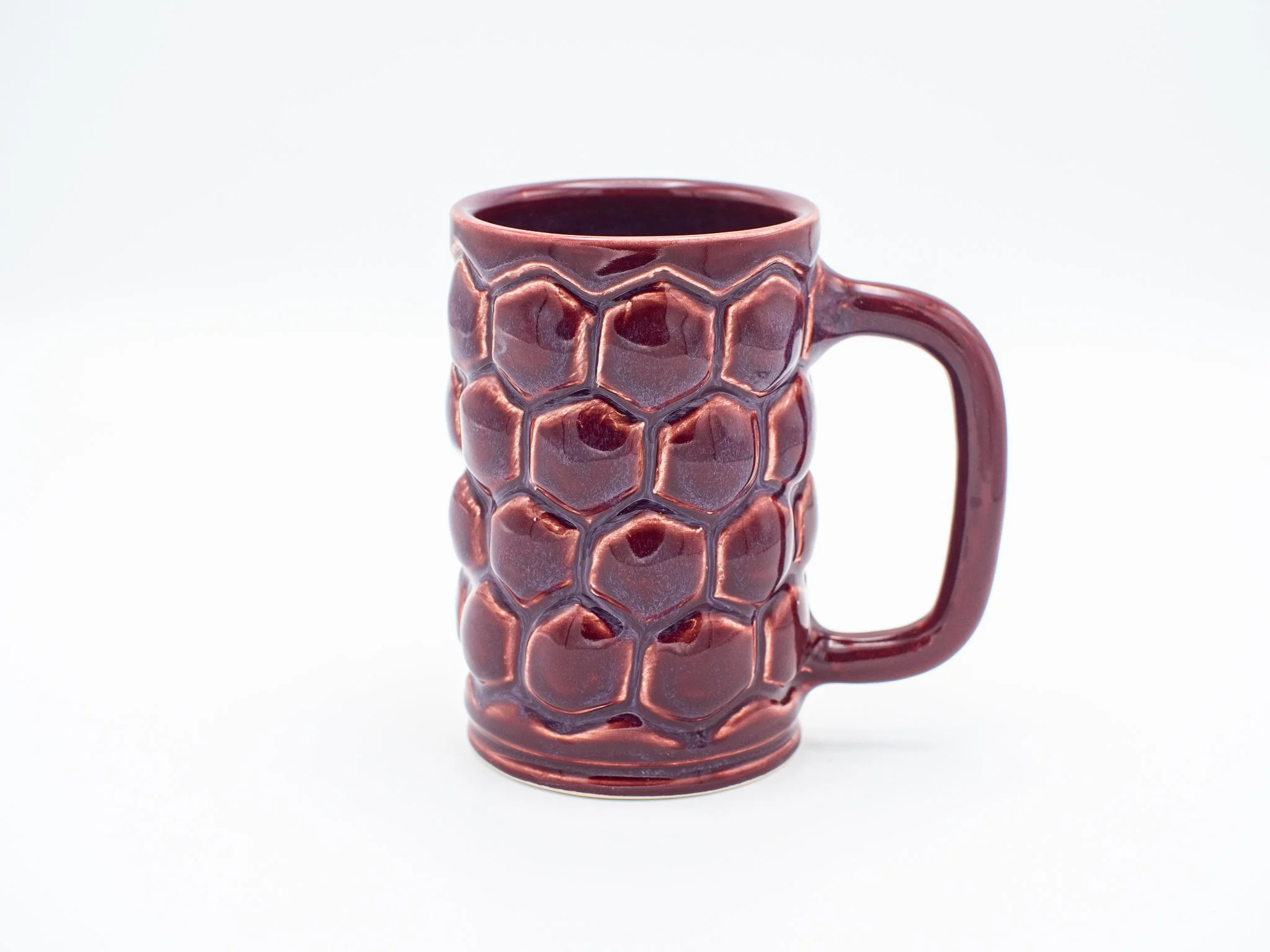 Honeycomb Mug in Berry Red