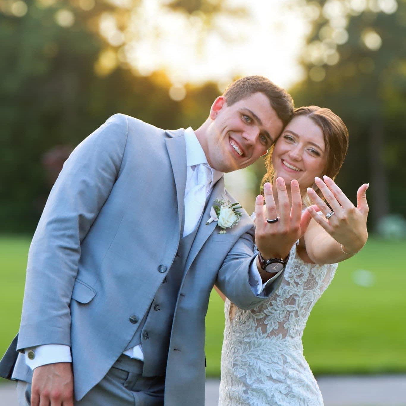 Hello Chicago + Michigan couples 🤍

Designed for ceremony, cocktails, dinner, and dancing &mdash; all in one place.

Save this if you&rsquo;re touring venues.

Pricing + tours here &rarr;
https://www.twingableseventcenter.com/tours

📸 @markballphot