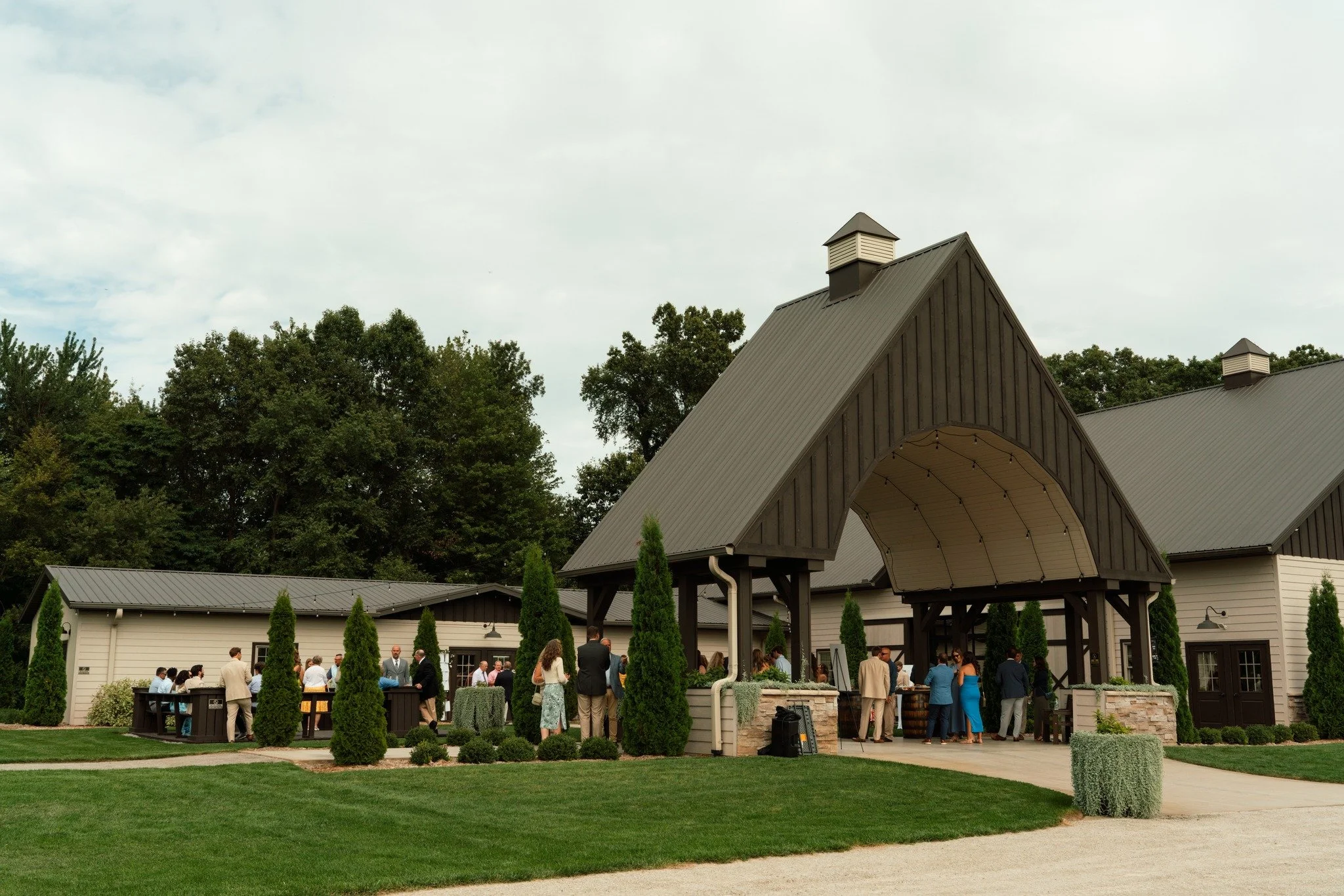 Hello Southwest Michigan brides 🤍

This is usually how the evening flows here &mdash; people naturally move between inside and outside, and everything just feels relaxed without needing a lot added to it.

If you were planning your day, would you wa