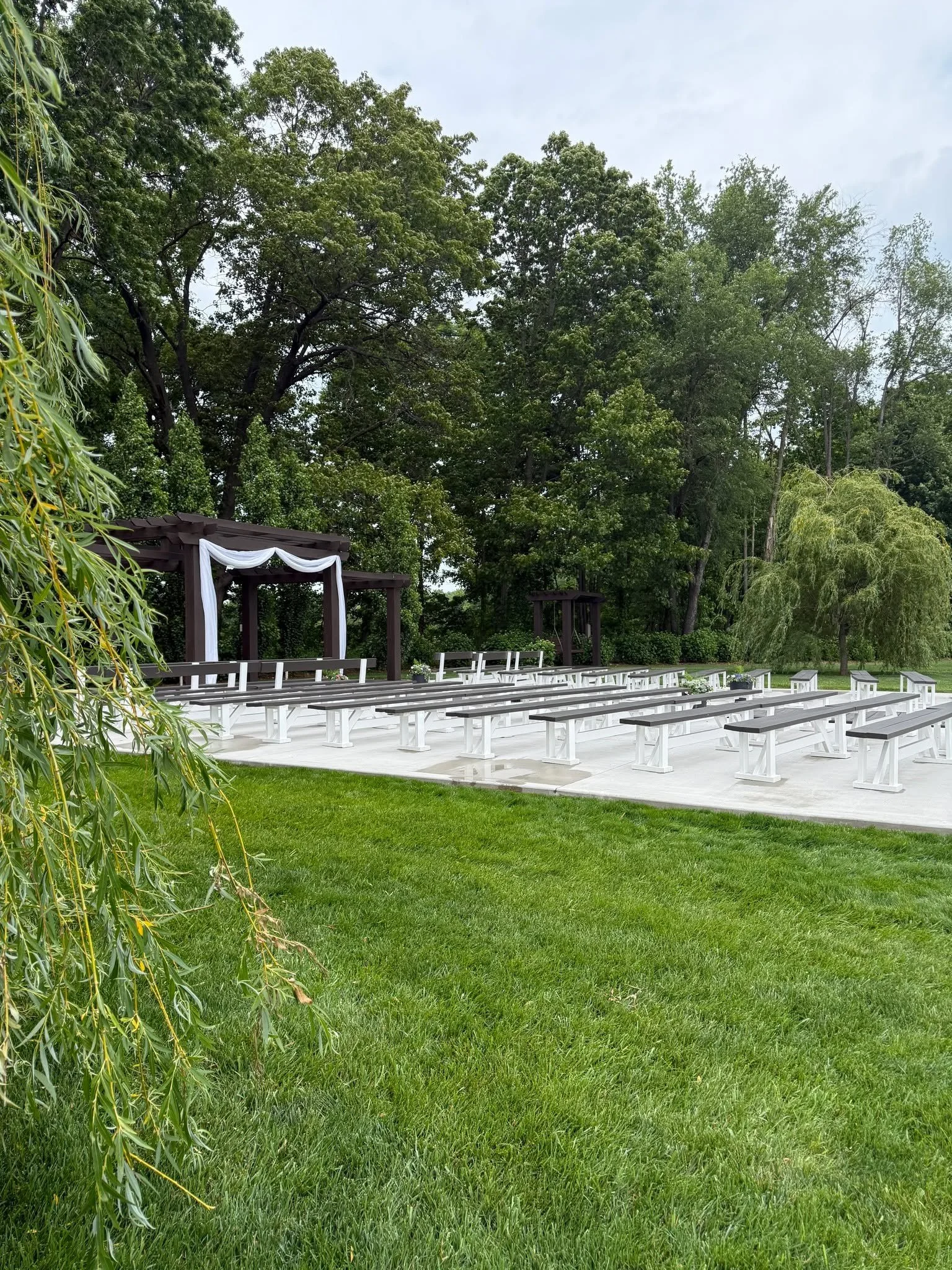 ✨ Another Happy Twin Gables Couple &mdash; and reviews like this make my job so rewarding! ❤️💍

📍 Looking for a wedding venue in Southwest Michigan that combines beauty, convenience, and exceptional service?

Schedule a tour and see why so many cou