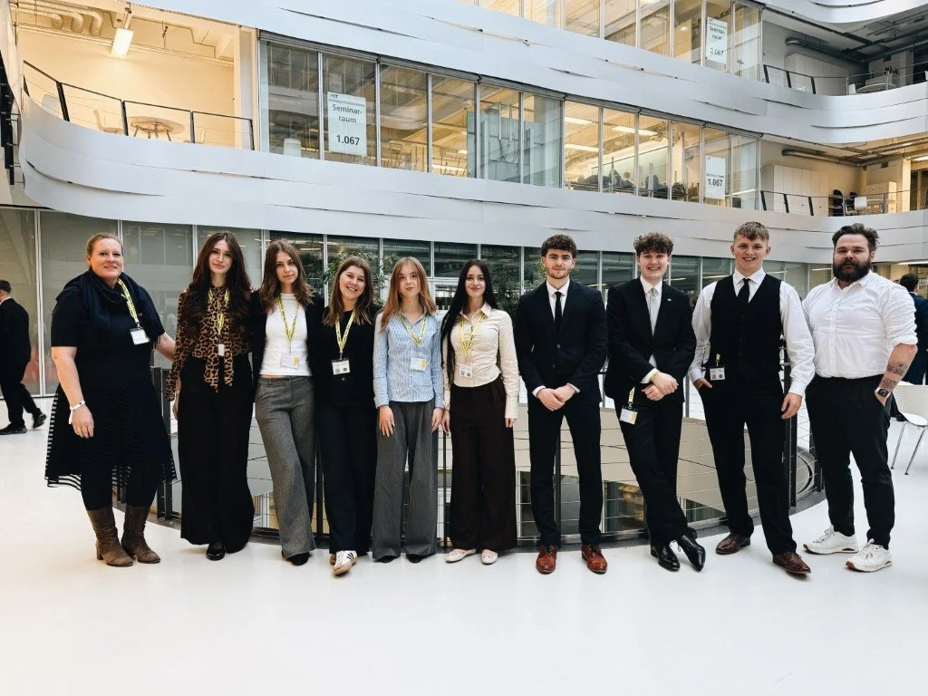 Vom Klassenzimmer auf das politische Parkett 