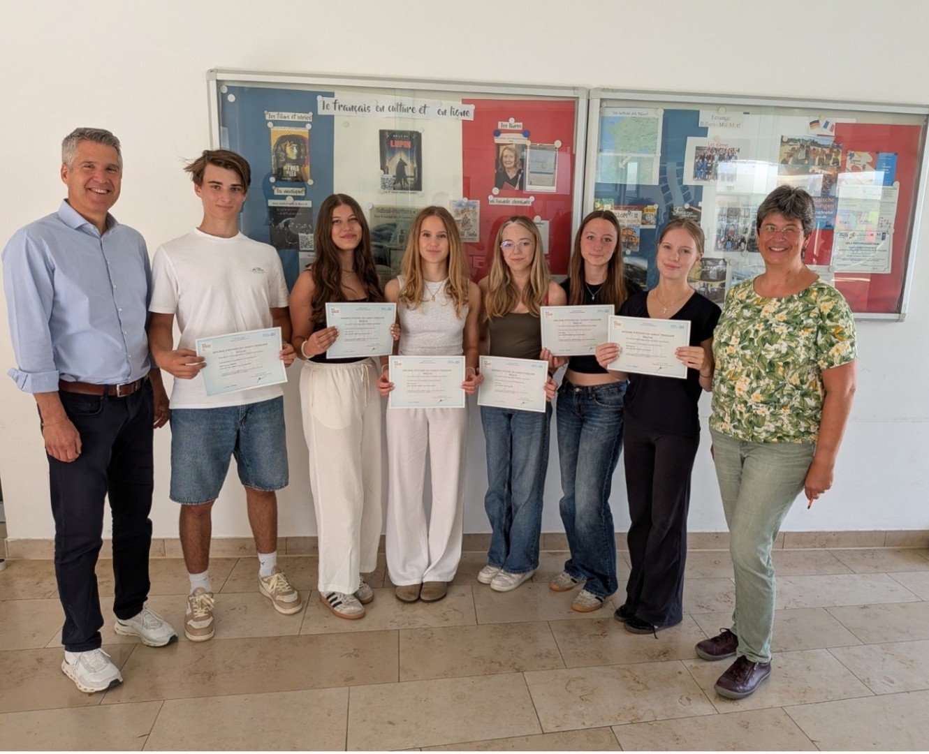 DELF-Sprachdiplome überreicht