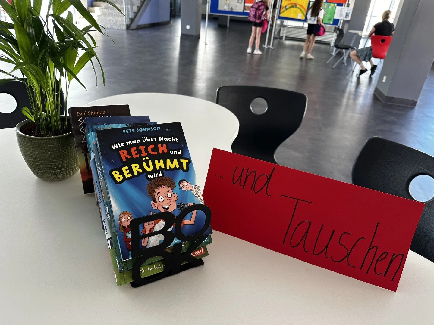 Buchausstellung5_2.jpg