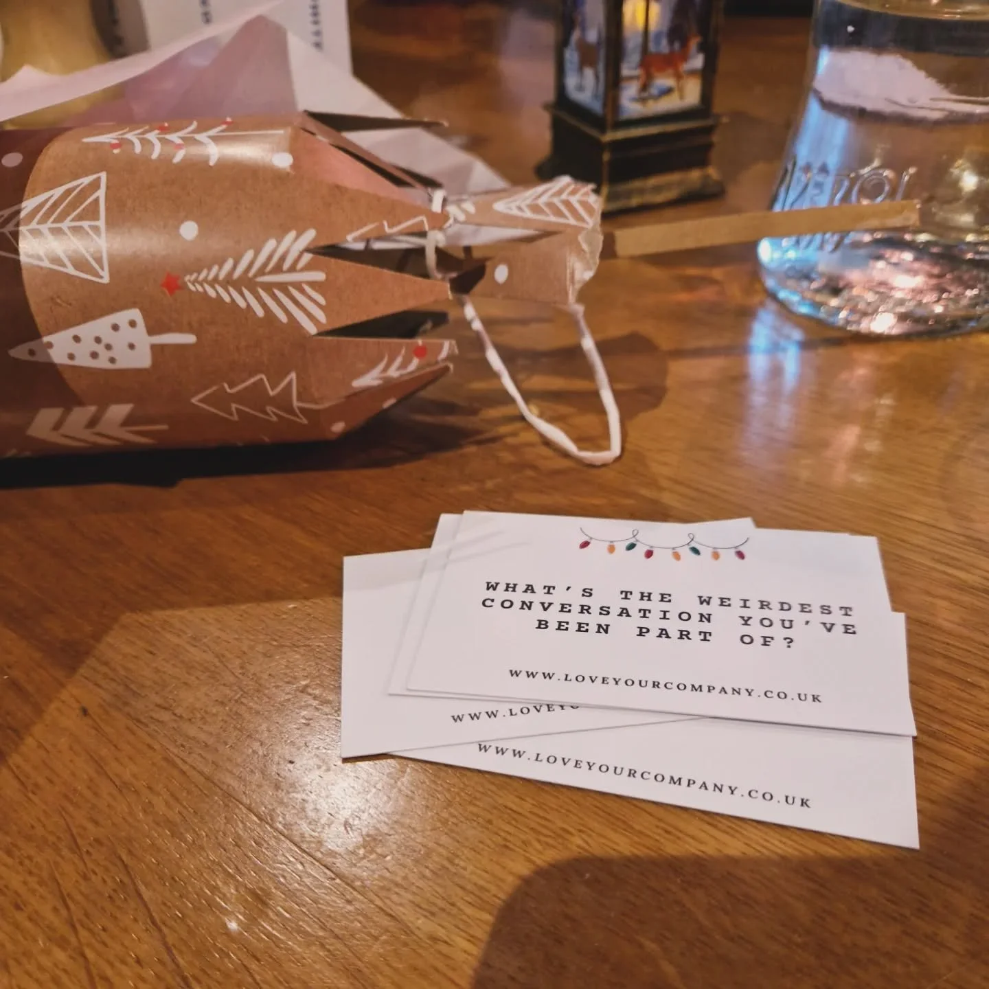 Sozzzz that I'm hitting you with a Christmas post mid-November but I need your feedback please! 

I'm planning to bring back our Love Your Company conversation crackers 💭🍬 (the closest emoji) and last year I had four festive/light-hearted prompts i