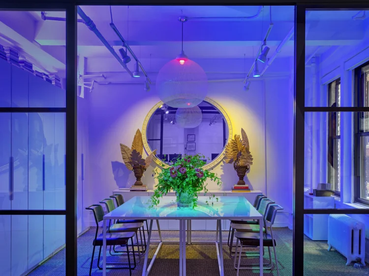 Dining and meeting room with color-tunable light (Young Huh’s Studio, New York, NY): Ketra color-tunable lighting and Lumaris linear tape lights