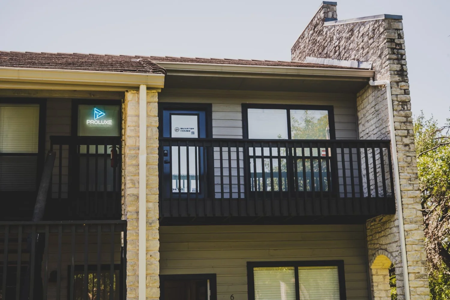 Exterior of the building on Bee Caves Road in West Lake Hills that houses the showroom