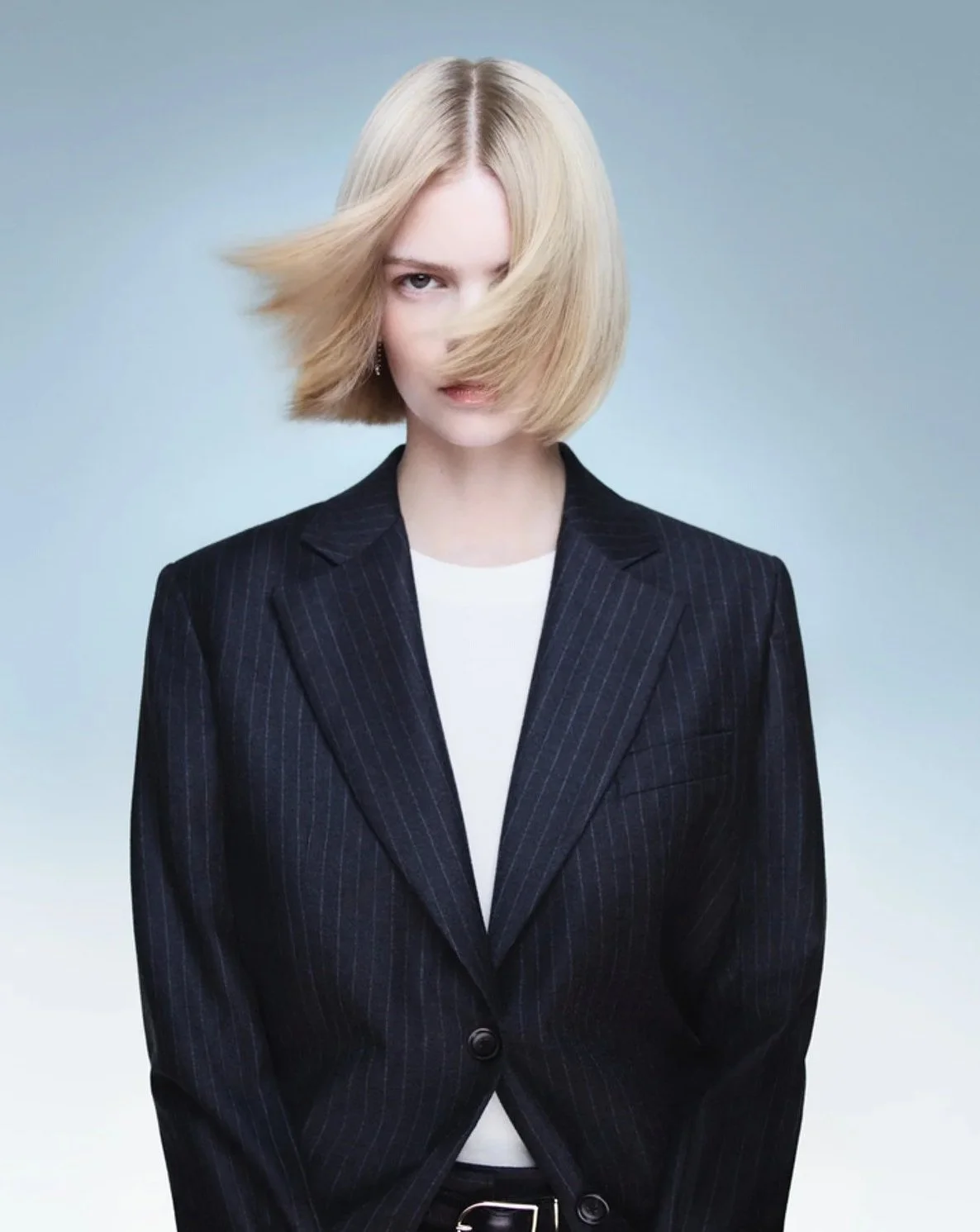 PC_HAIR_068-RGB-H12026-Type2Blonde-ShortBob-FrontOn-EXT-A1_TINT.jpg