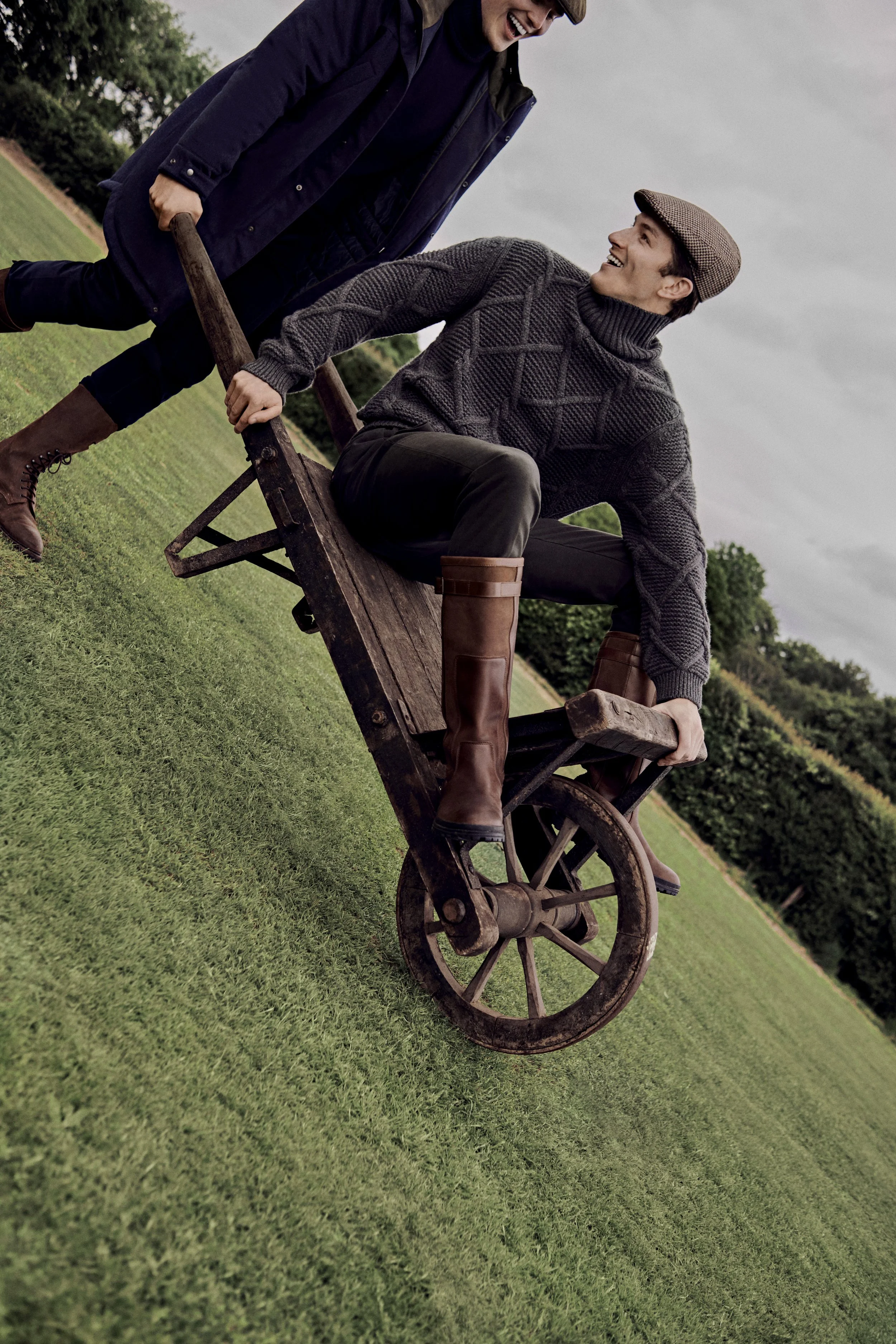SHOT_09_20220520_PURDEY_AW22_144_R2.jpg