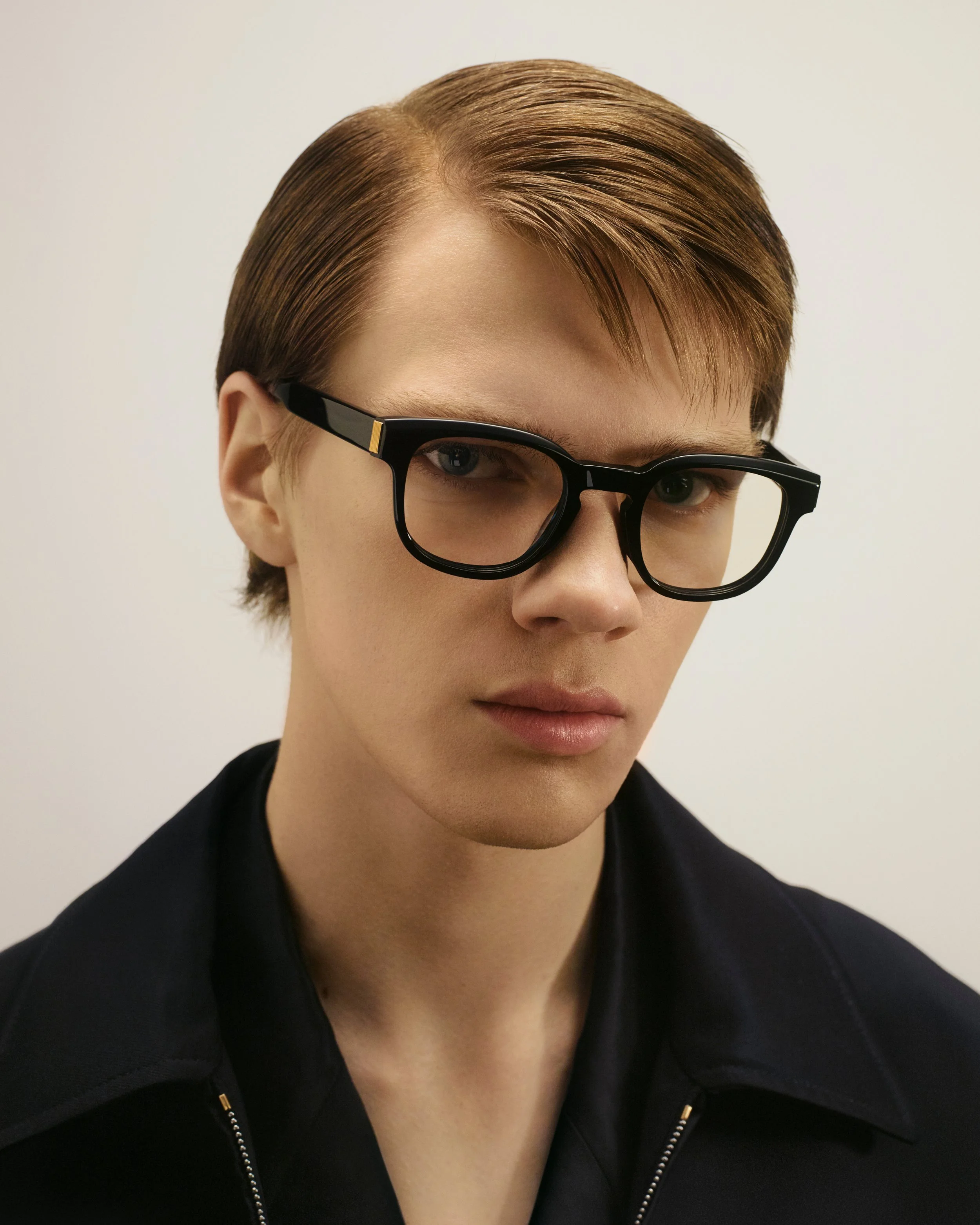 DUNHILL_SS21 EYEWEAR_MODEL IMAGES_CROPS_300dpi7.jpg
