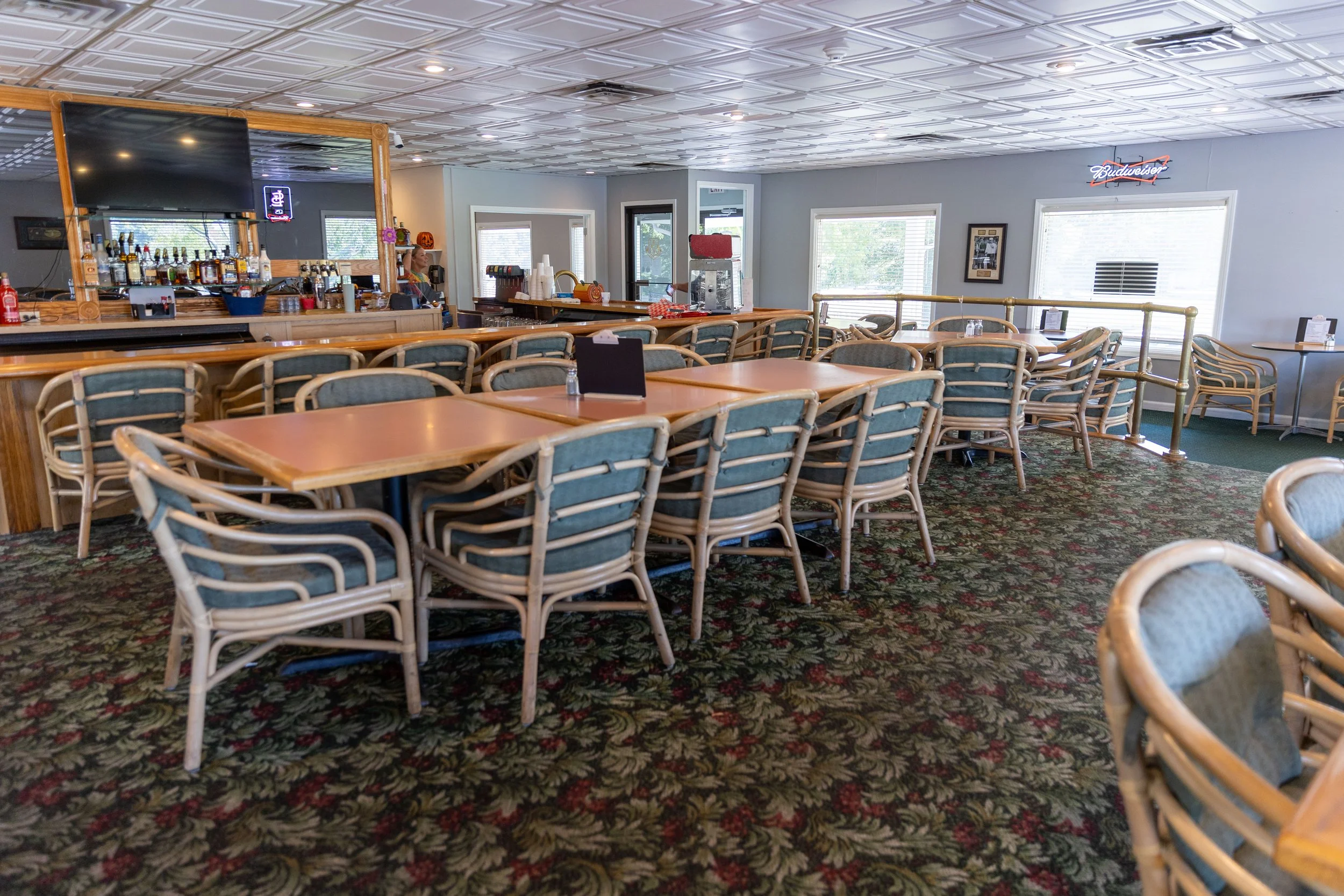 Spacious full-service restaurant at FCCC