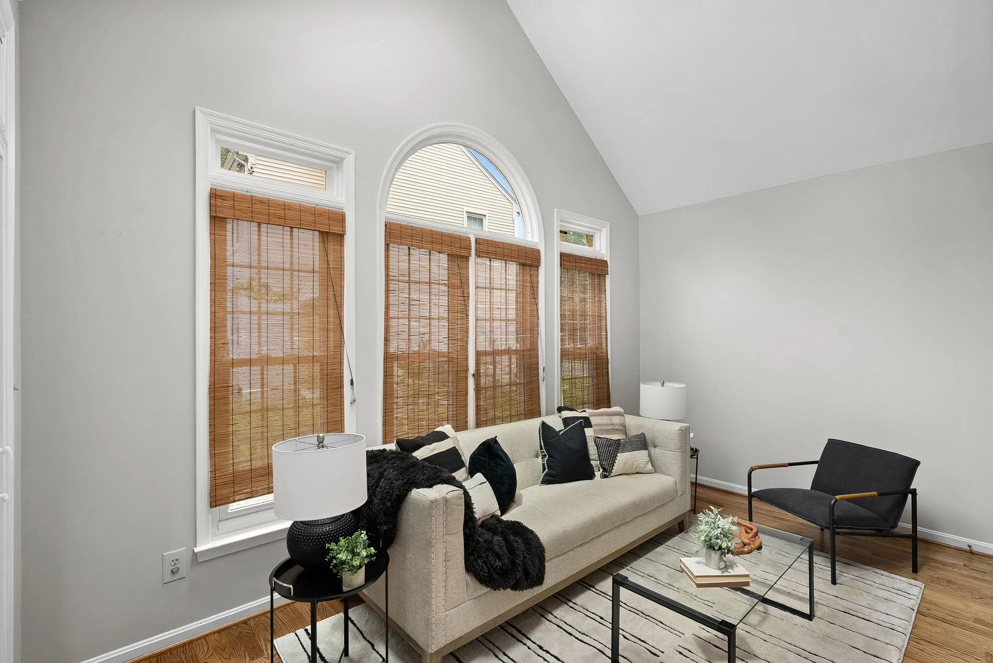 38-web-or-mls-DSC06290.jpg