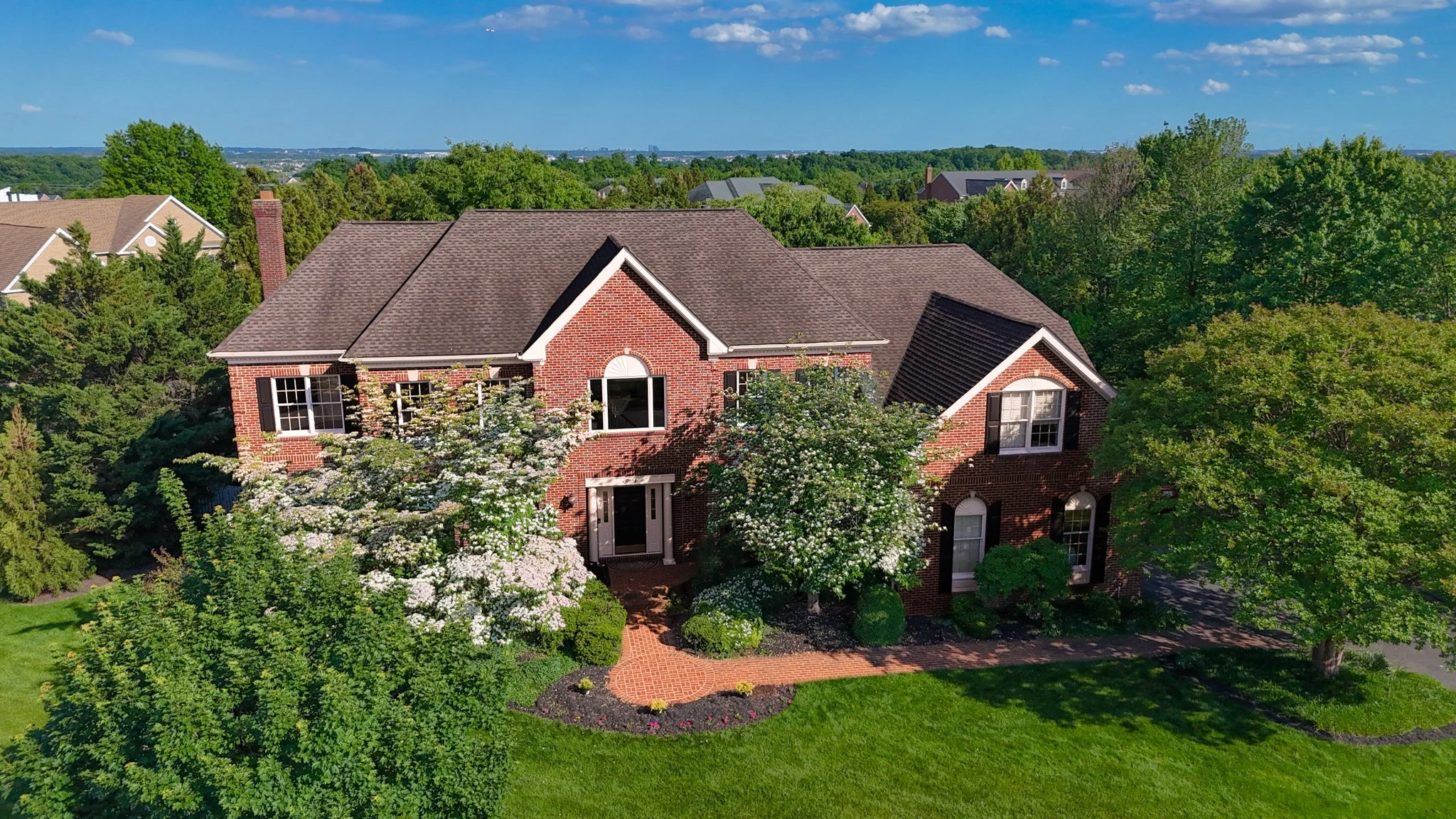 SOLD - 19854 Annenberg Drive Ashburn, VA 20147