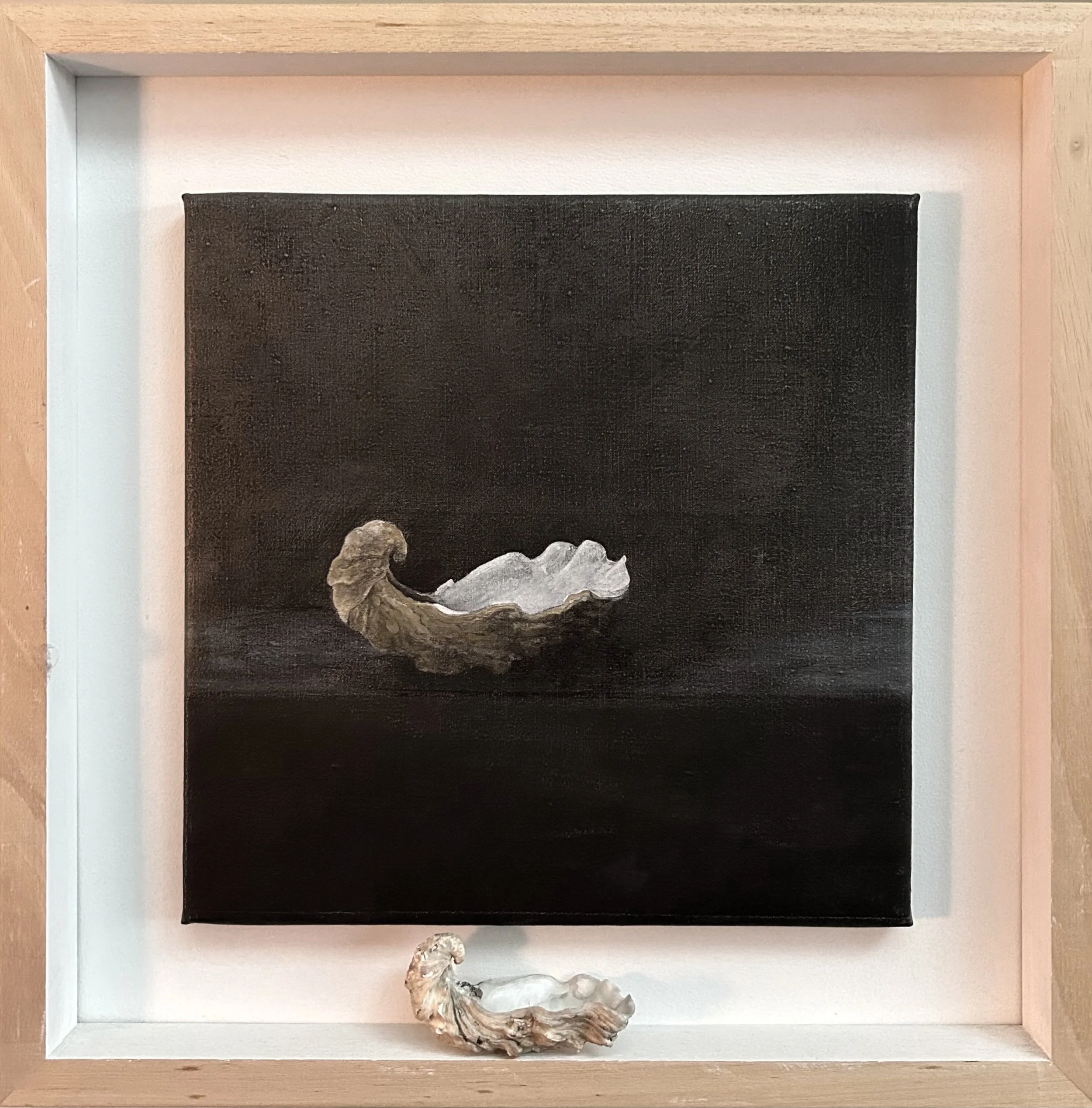 Shell painting with the actual shell, 1989 (45 cm square)