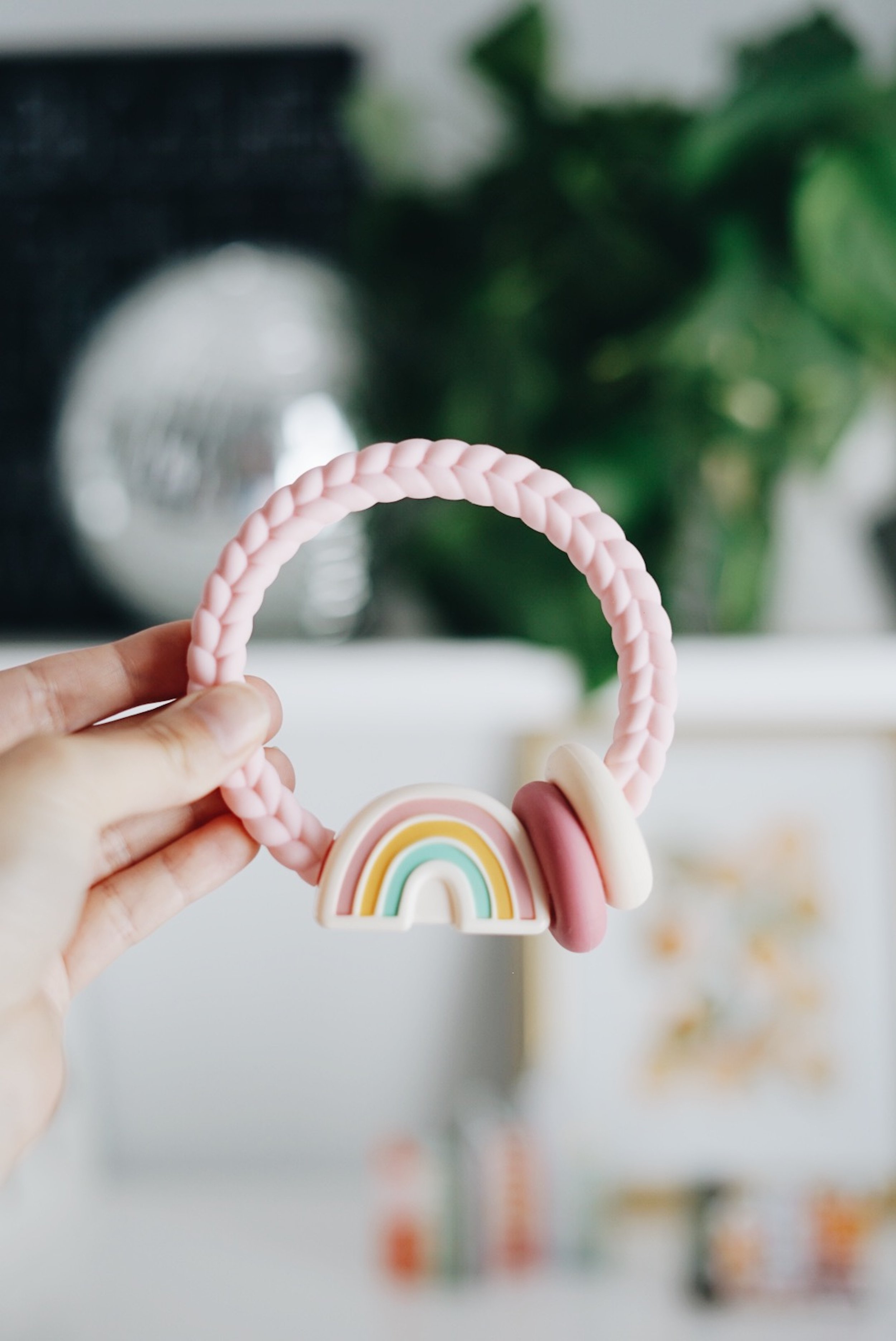 SR3003 Rainbow Silicone Teether with Rattle (2).jpeg
