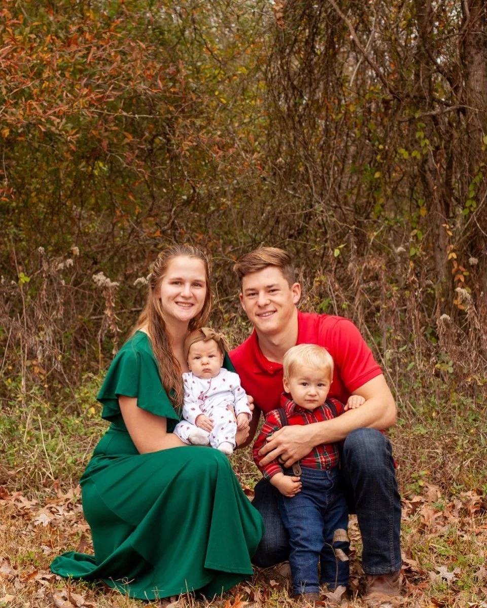 Merry Christmas from the GIR crew! We love the holiday season and have been soaking up this time of reflection, gratitude and time with family. We are so grateful for the life of Christ and the gift of everlasting life that comes through him!
Wishing