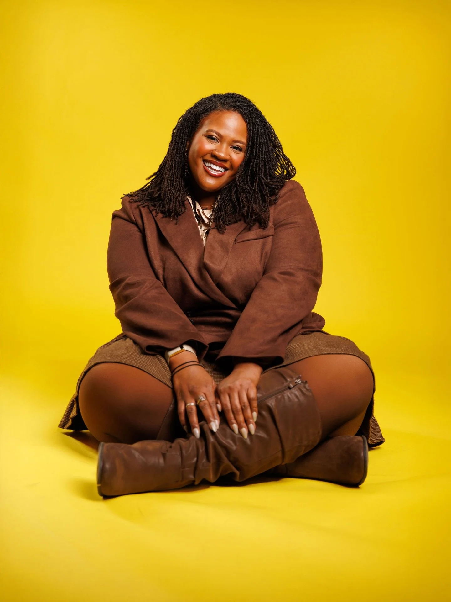 New year, new photos 😎 My 2026 manifesto&mdash;
ERA: BECOMING
Word: GIVING
Emotion: COMPASSION

I&rsquo;m becoming softer.
I&rsquo;m becoming wiser.
I&rsquo;m becoming freer.

I&rsquo;m learning how to live without proving.
To rest without guilt.
To