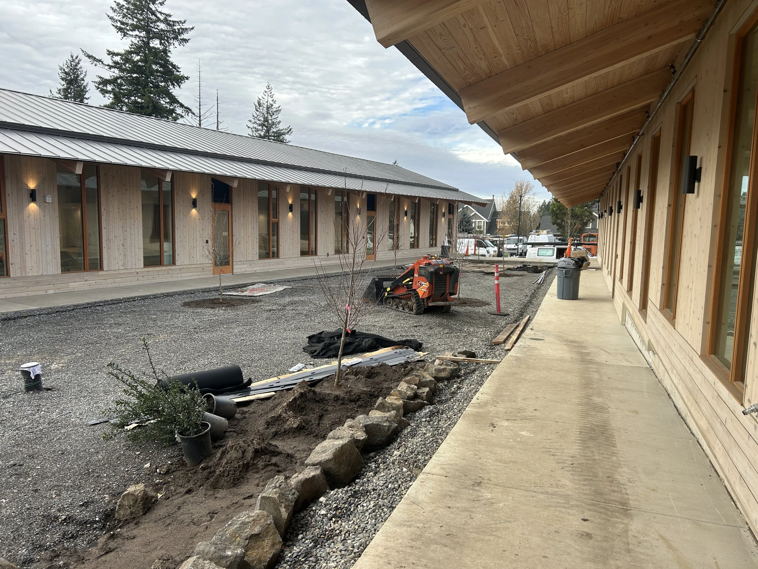 November Construction Work Pushes Maternelle Campus Toward Finish Line