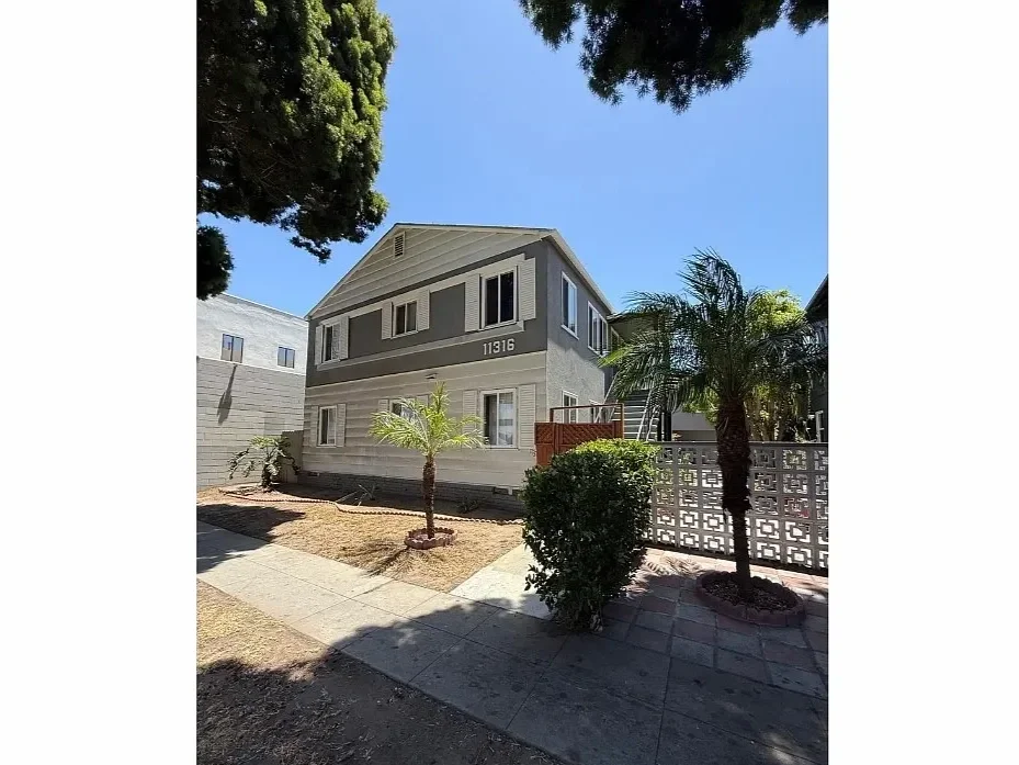 11316 Venice Blvd, Los Angeles, CA 90066
