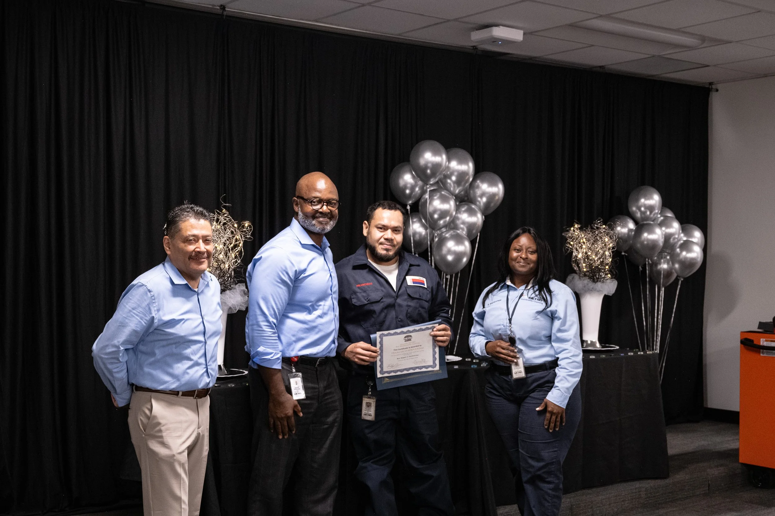 METROBusMechanic Graduation-21.jpg