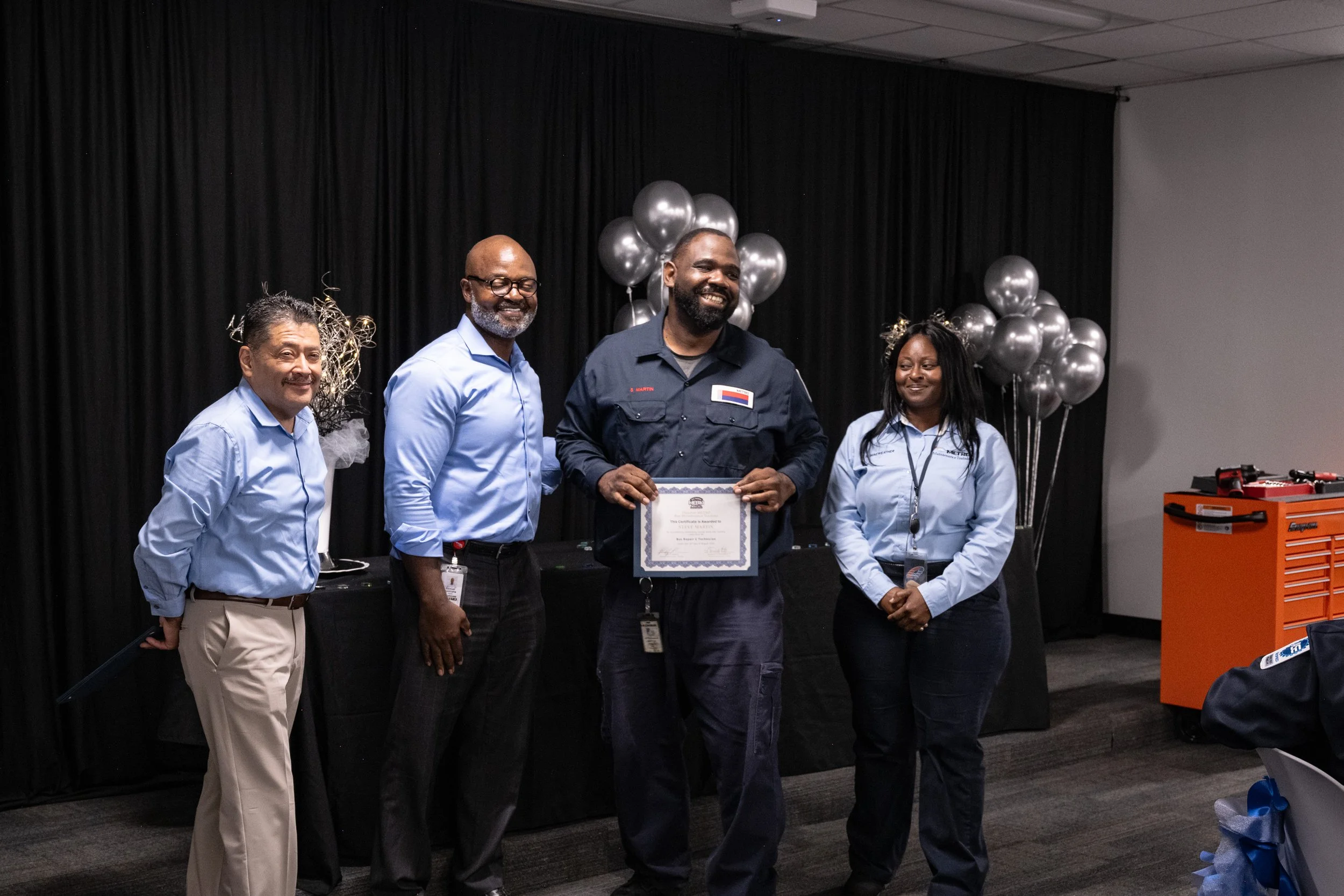 METROBusMechanic Graduation-22.jpg