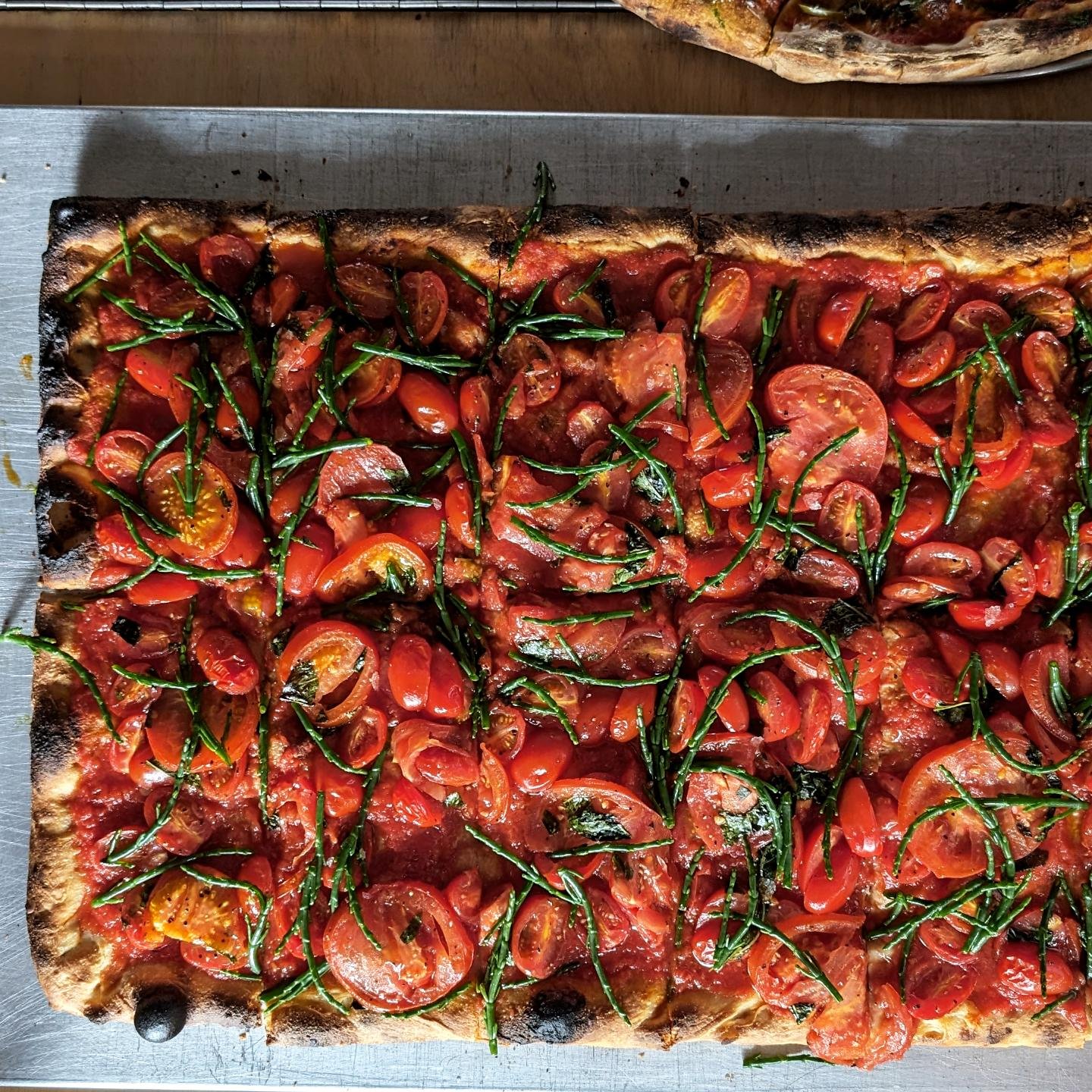 Fresh tomato pie w/ samphire. No messing.