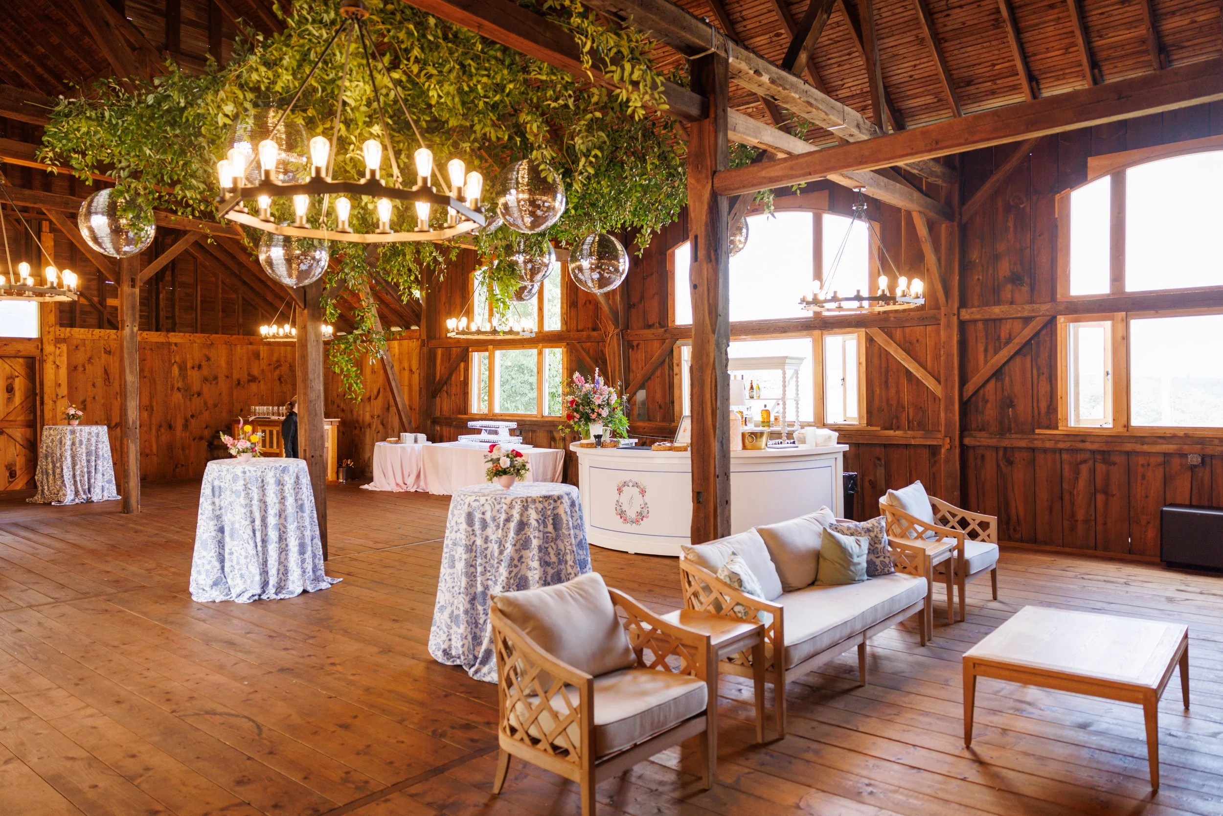 pocono-barn-wedding.jpg.JPG
