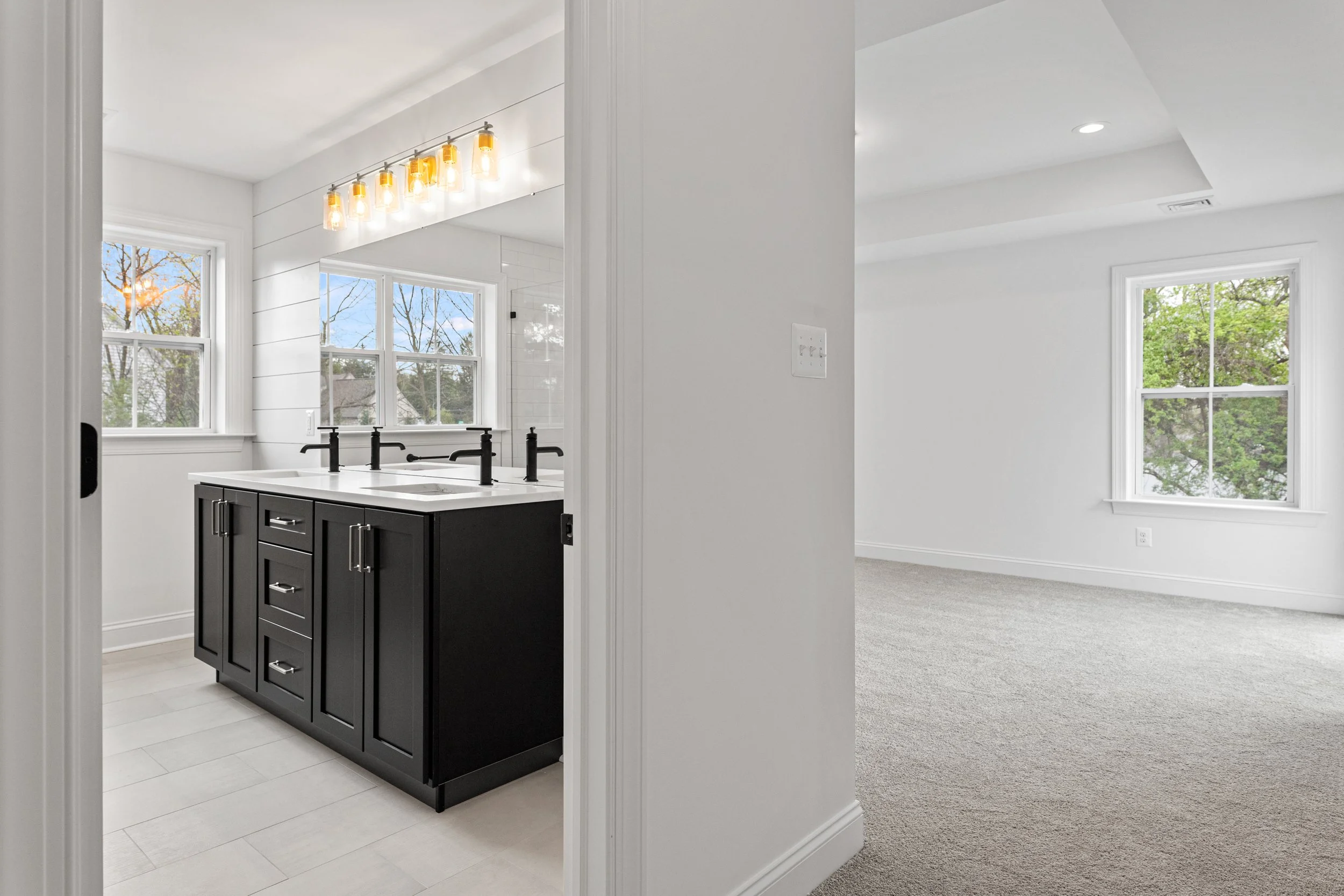 131 W Township Line Rd (9 of 39).jpg