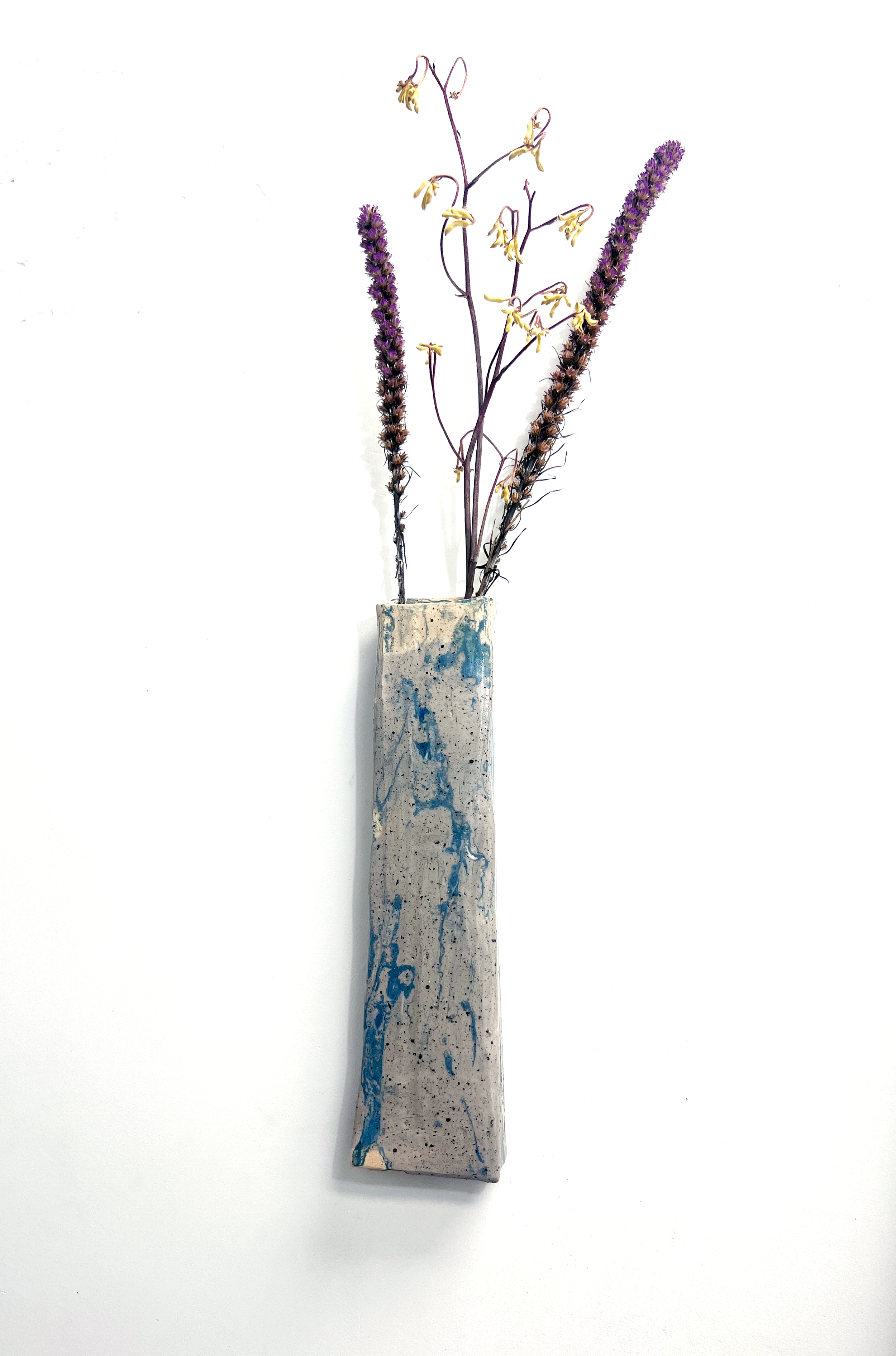 Wall Vase from Karelalucia.png