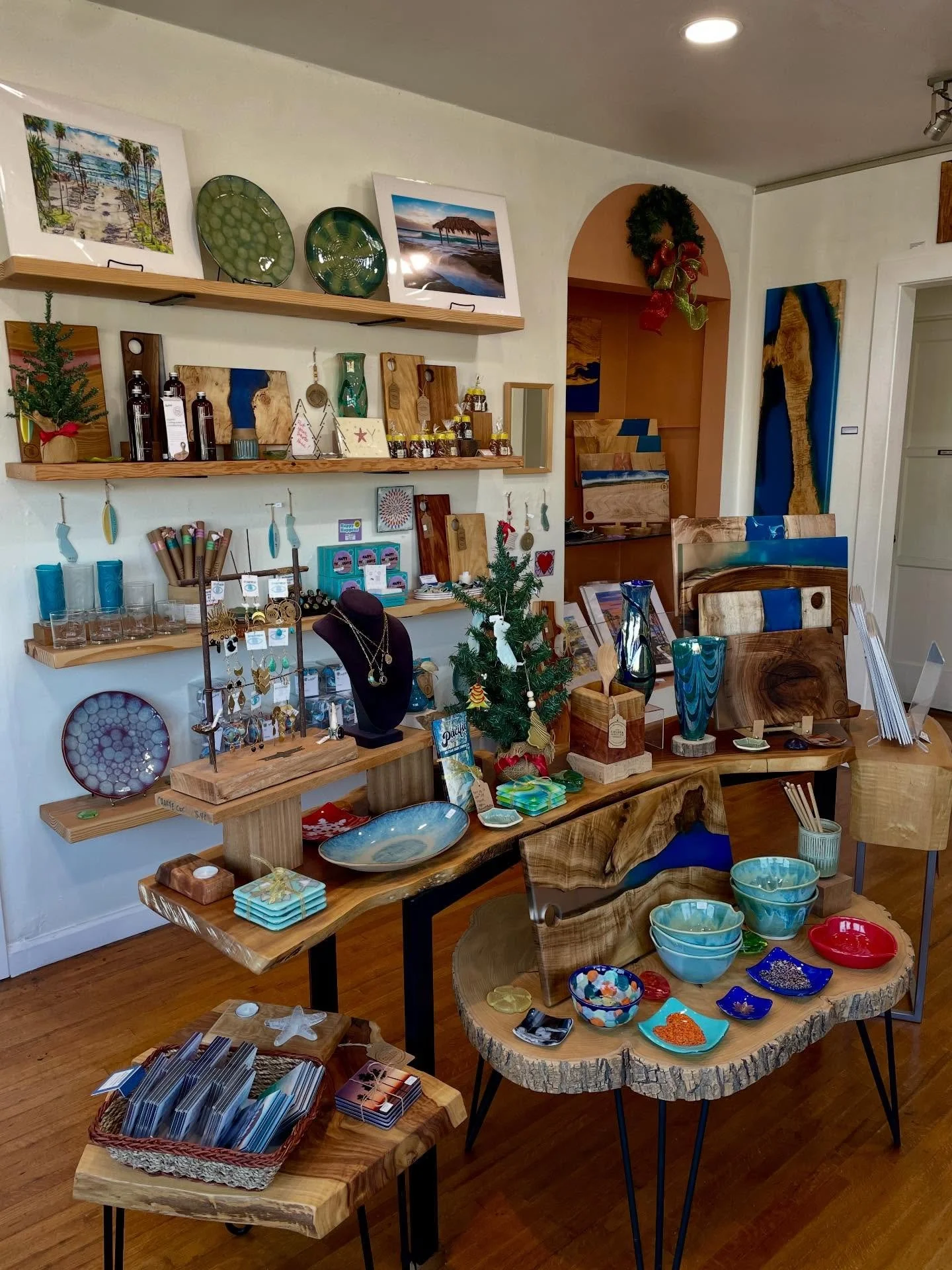 We&rsquo;re so lucky to have this many talented artists in San Diego! Come pick out your perfect holiday gift! 🎁