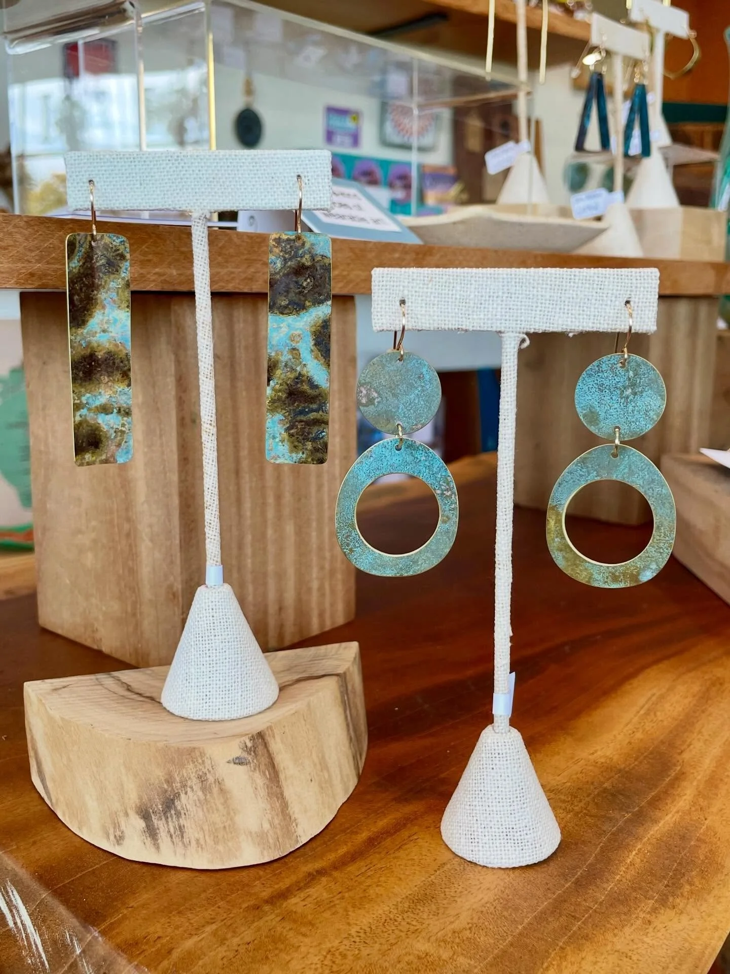 You can never go wrong with gifting handmade jewelry for Valentine&rsquo;s Day! 💗