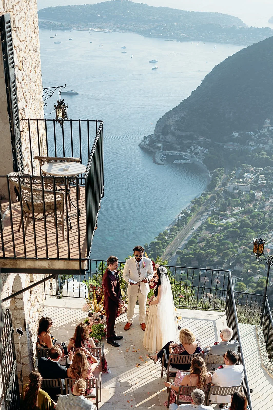 luxury-editorial-intimate-destination-wedding-photographer-chateau-eza-eze-french-riviera-france_cleyaasulon--3.jpg
