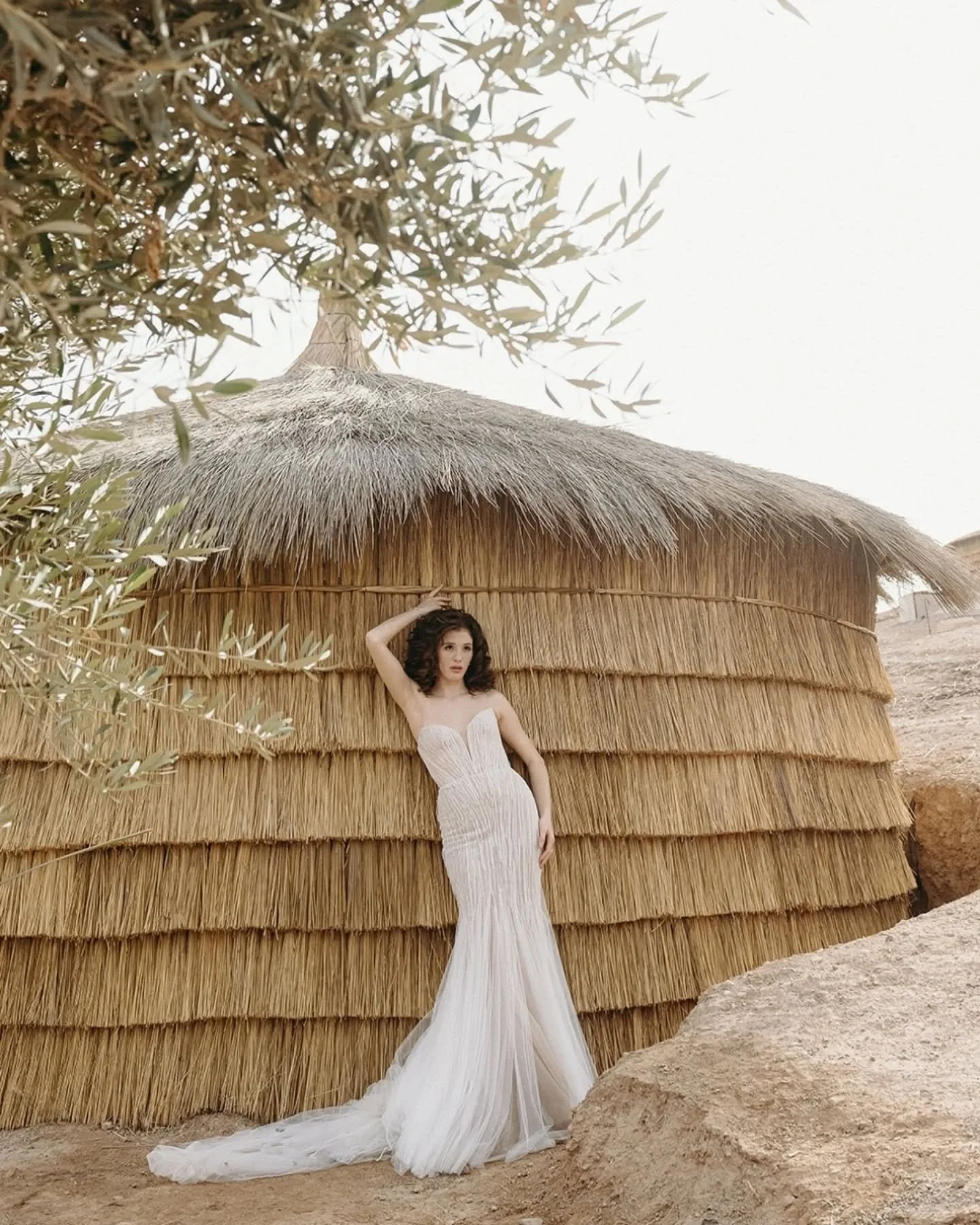 I think I didn't bored you enough with those portraits yet. Though they are among my favorites I have taken this year 🥹✨️ 
Just imagining myself capturing your Morocco destination wedding in 2026 already gives me chills. If Morocco is in your plans,